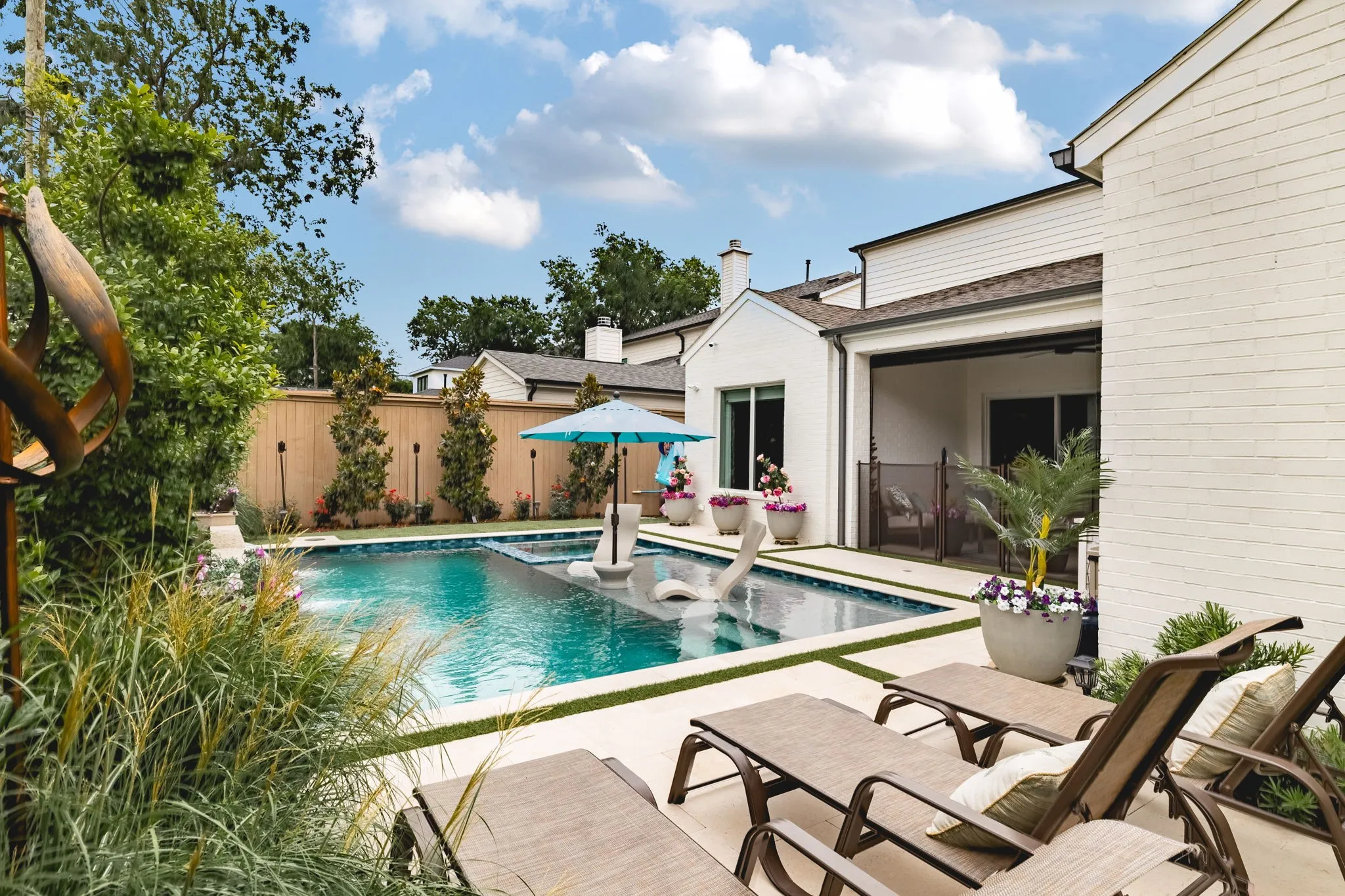 Single Family Residence For Sale in Dallas County , 3963 Rochelle Drive, Dallas, Texas 75220, 5 Bedroom, 5 Bathroom, 2 Garage spaces, 4,981 Sqft, built in 2024, mls#21363960, Real Estate Agent in Dallas, Homes For Sale in Dallas county, Homes For Sale in Dallas, Realtor in Dallas Texas, Real Estate Brokerage Independent Realty Texas, Luminita Cordes Realtor