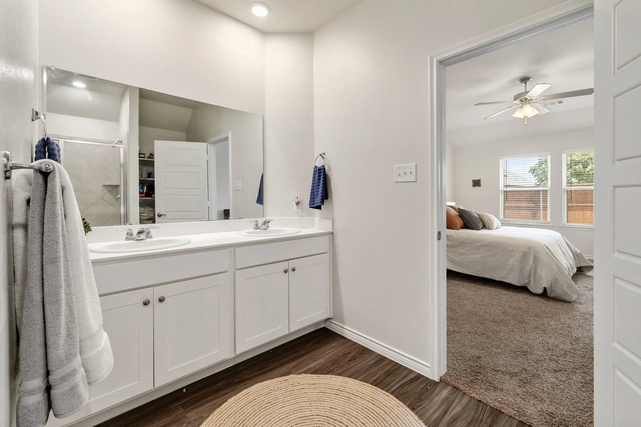 Single Family Residence For Sale in Collin County , 1024 Berry Street, Celina, Texas 75009, 3 Bedroom, 2 Bathroom, 2 Garage spaces, 2,187 Sqft, built in 2019, mls#21361809, Real Estate Agent in Celina, Homes For Sale in Collin county, Homes For Sale in Celina, Realtor in Celina Texas, Real Estate Brokerage Independent Realty Texas, Luminita Cordes Realtor