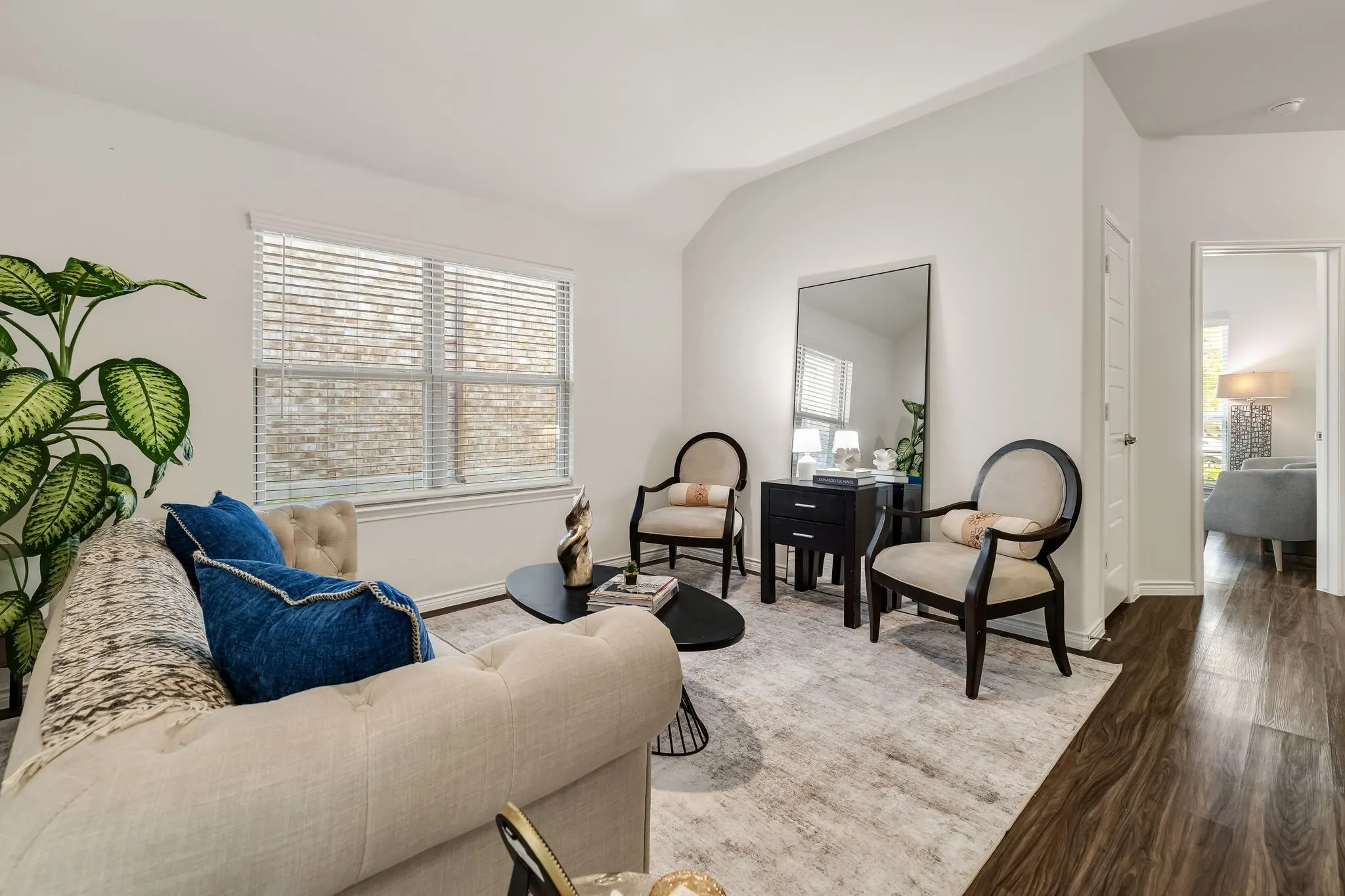 Single Family Residence For Sale in Collin County , 1024 Berry Street, Celina, Texas 75009, 3 Bedroom, 2 Bathroom, 2 Garage spaces, 2,187 Sqft, built in 2019, mls#21361809, Real Estate Agent in Celina, Homes For Sale in Collin county, Homes For Sale in Celina, Realtor in Celina Texas, Real Estate Brokerage Independent Realty Texas, Luminita Cordes Realtor