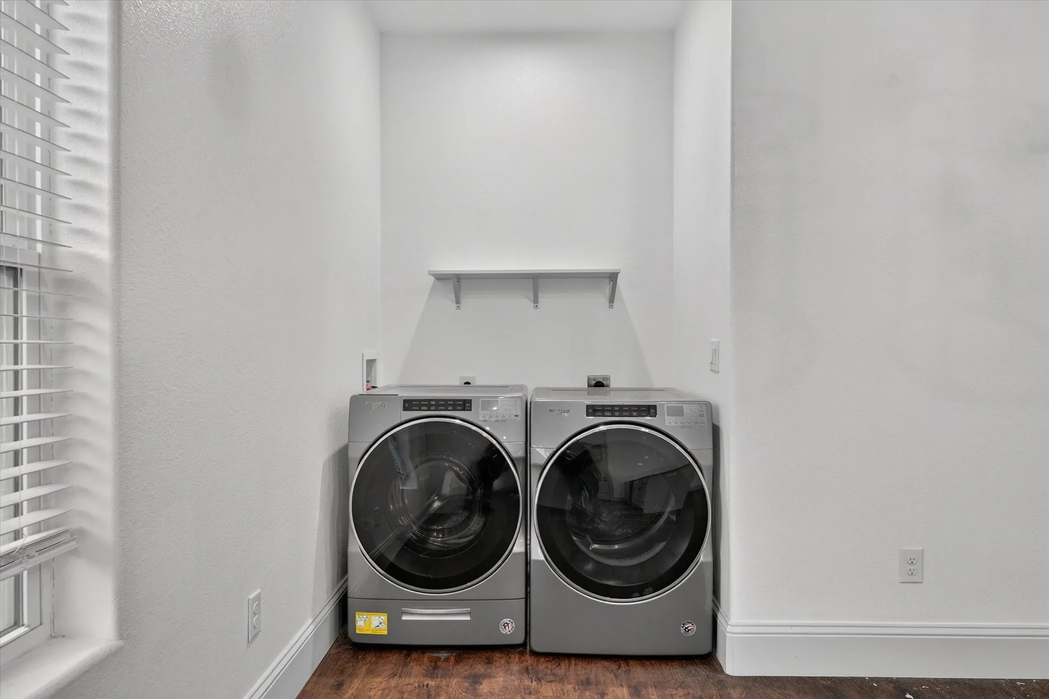 Single Family Residence For Rent in Grayson County , 1216 W Nelson Street, Denison, Texas 75020, 3 Bedroom, 2 Bathroom, 2 Garage spaces, 1,200 Sqft, built in 2019, mls#21364301, Real Estate Agent in Denison, Homes For Rent in Grayson county, Homes For Rent in Denison, Realtor in Denison Texas, Real Estate Brokerage Independent Realty Texas, Luminita Cordes Realtor