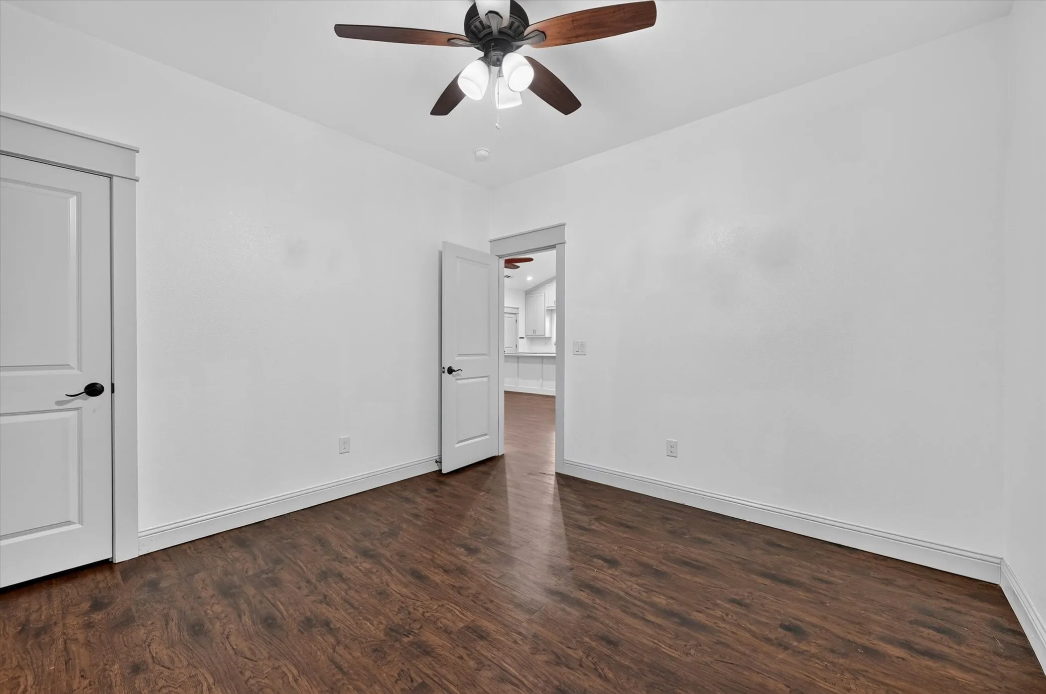Single Family Residence For Rent in Grayson County , 1216 W Nelson Street, Denison, Texas 75020, 3 Bedroom, 2 Bathroom, 2 Garage spaces, 1,200 Sqft, built in 2019, mls#21364301, Real Estate Agent in Denison, Homes For Rent in Grayson county, Homes For Rent in Denison, Realtor in Denison Texas, Real Estate Brokerage Independent Realty Texas, Luminita Cordes Realtor