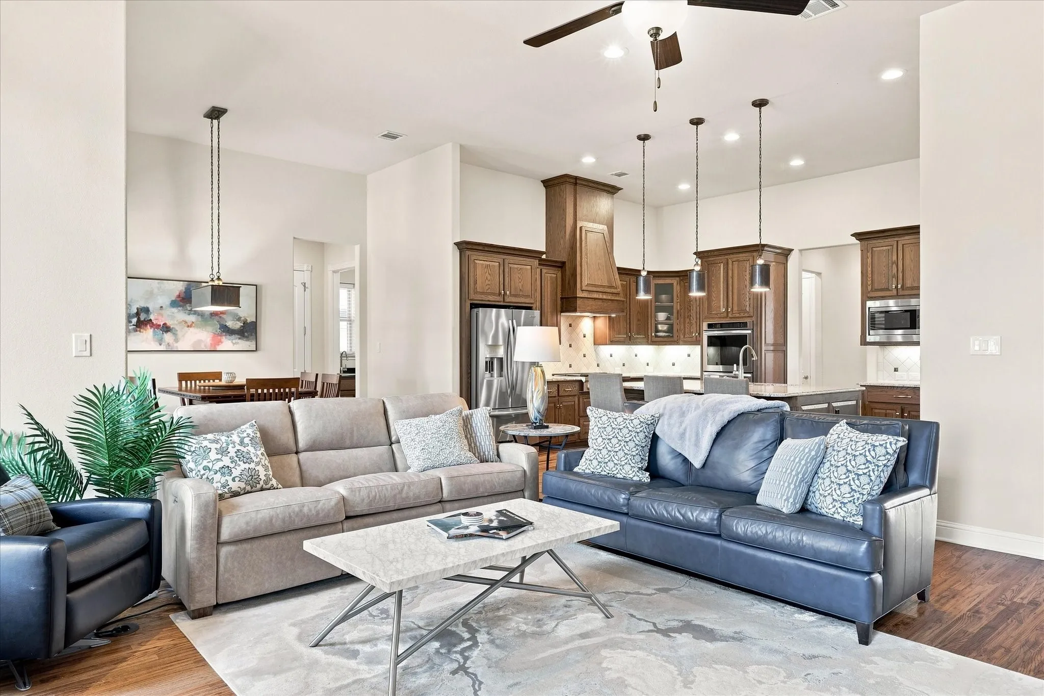 Single Family Residence For Sale in Tarrant County , 300 Hawks Ridge Trail, Colleyville, Texas 76034, 4 Bedroom, 4 Bathroom, 3 Garage spaces, 3,232 Sqft, built in 2013, mls#21361777, Real Estate Agent in Colleyville, Homes For Sale in Tarrant county, Homes For Sale in Colleyville, Realtor in Colleyville Texas, Real Estate Brokerage Independent Realty Texas, Luminita Cordes Realtor
