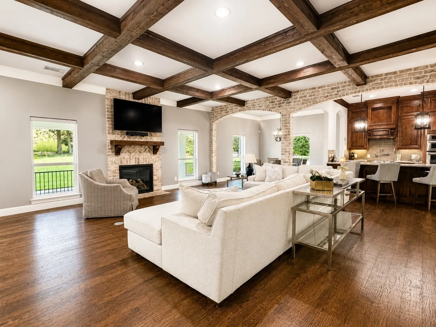 Single Family Residence For Sale in Collin County , 1606 Sam Rayburn Highway, Melissa, Texas 75454, 4 Bedroom, 5 Bathroom, 2 Garage spaces, 3,829 Sqft, built in 2001, mls#21361045, Real Estate Agent in Melissa, Homes For Sale in Collin county, Homes For Sale in Melissa, Realtor in Melissa Texas, Real Estate Brokerage Independent Realty Texas, Luminita Cordes Realtor