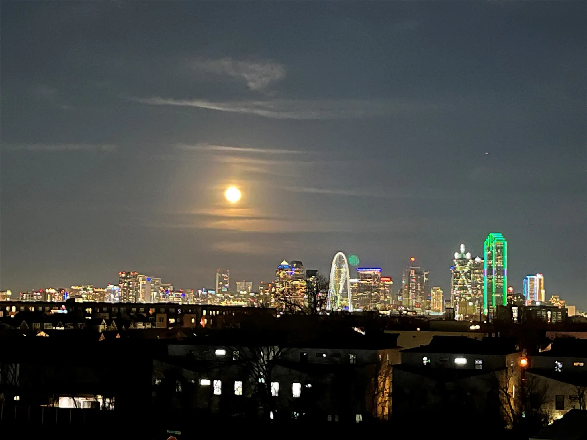 Downtown View!!