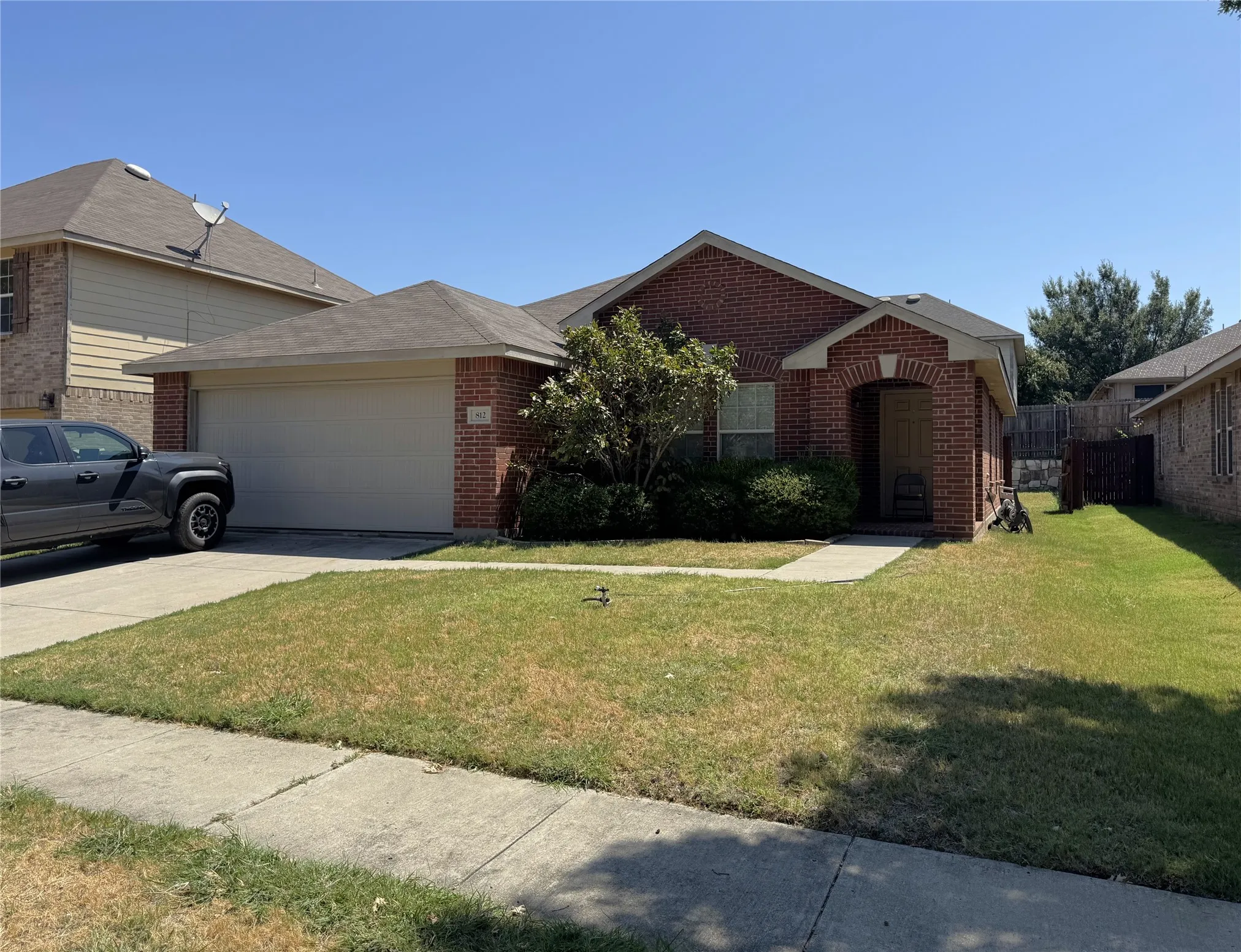 Single Family Residence For Rent in Denton County , 812 Becard Drive, Aubrey, Texas 76227, 3 Bedroom, 2 Bathroom, 2 Garage spaces, 1,507 Sqft, built in 2010, mls#21363745, Real Estate Agent in Aubrey, Homes For Rent in Denton county, Homes For Rent in Aubrey, Realtor in Aubrey Texas, Real Estate Brokerage Independent Realty Texas, Luminita Cordes Realtor