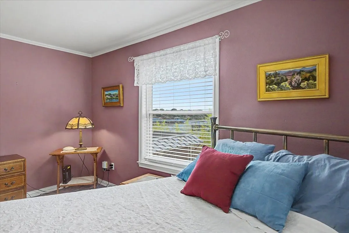 Single Family Residence For Sale in Tarrant County , 8941 Crest Wood Drive, Fort Worth, Texas 76179, 4 Bedroom, 4 Bathroom, 4 Garage spaces, 3,643 Sqft, built in 1984, mls#21362732, Real Estate Agent in Fort Worth, Homes For Sale in Tarrant county, Homes For Sale in Fort Worth, Realtor in Fort Worth Texas, Real Estate Brokerage Independent Realty Texas, Luminita Cordes Realtor