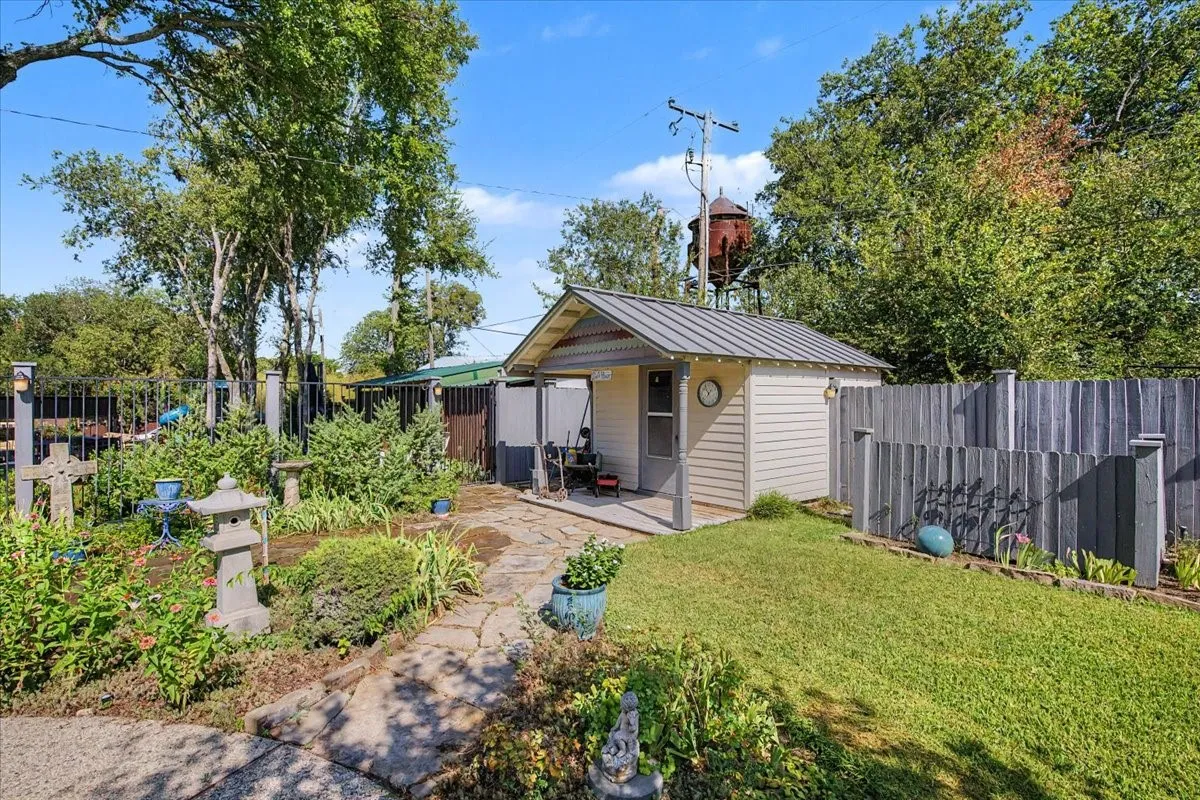 Shed with Water and Electric