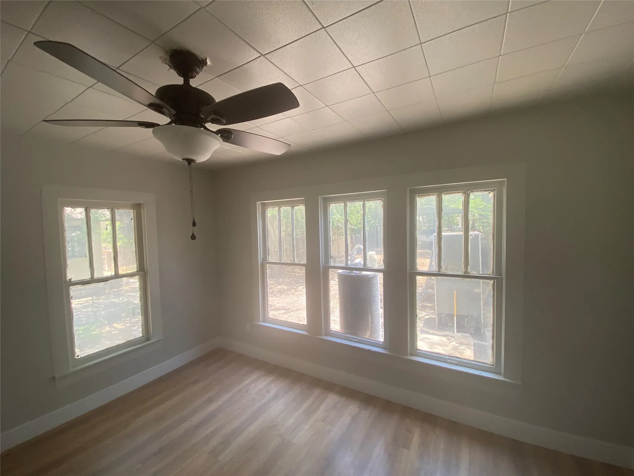 Single Family Residence For Rent in Erath County , 1042 W Tarleton, Stephenville, Texas 76401, 1 Bedroom, 2 Bathroom, 2 Garage spaces, 1,410 Sqft, built in 1935, mls#21364318, Real Estate Agent in Stephenville, Homes For Rent in Erath county, Homes For Rent in Stephenville, Realtor in Stephenville Texas, Real Estate Brokerage Independent Realty Texas, Luminita Cordes Realtor