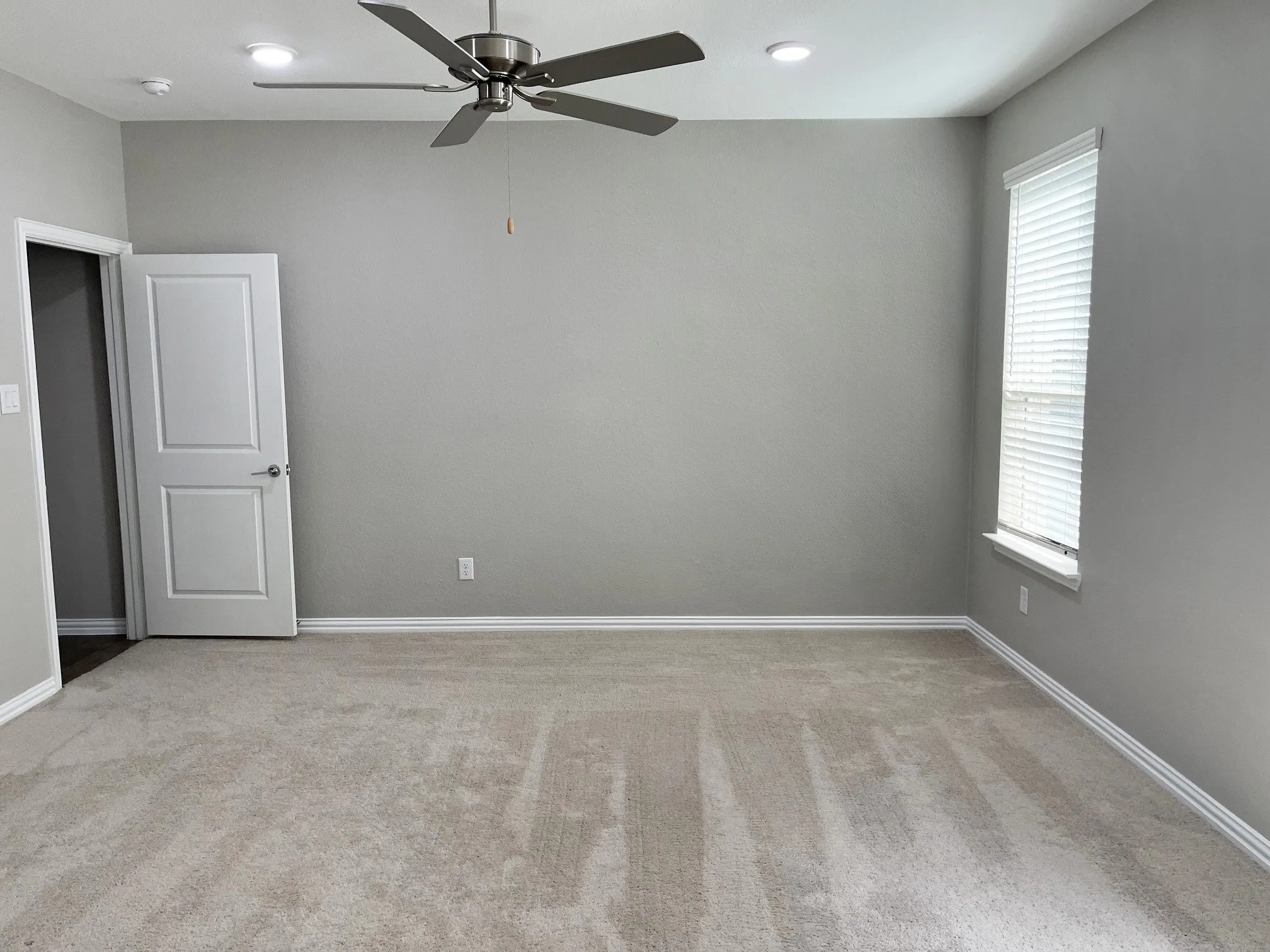 Single Family Residence For Sale in Collin County , 3513 Red Cardinal Court, Mc Kinney, Texas 75071, 4 Bedroom, 4 Bathroom, 2 Garage spaces, 3,098 Sqft, built in 2022, mls#21364218, Real Estate Agent in Mc Kinney, Homes For Sale in Collin county, Homes For Sale in Mc Kinney, Realtor in Mc Kinney Texas, Real Estate Brokerage Independent Realty Texas, Luminita Cordes Realtor