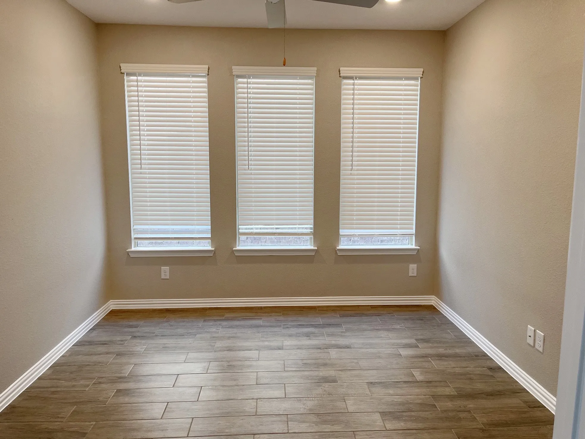 Single Family Residence For Sale in Collin County , 3513 Red Cardinal Court, Mc Kinney, Texas 75071, 4 Bedroom, 4 Bathroom, 2 Garage spaces, 3,098 Sqft, built in 2022, mls#21364218, Real Estate Agent in Mc Kinney, Homes For Sale in Collin county, Homes For Sale in Mc Kinney, Realtor in Mc Kinney Texas, Real Estate Brokerage Independent Realty Texas, Luminita Cordes Realtor
