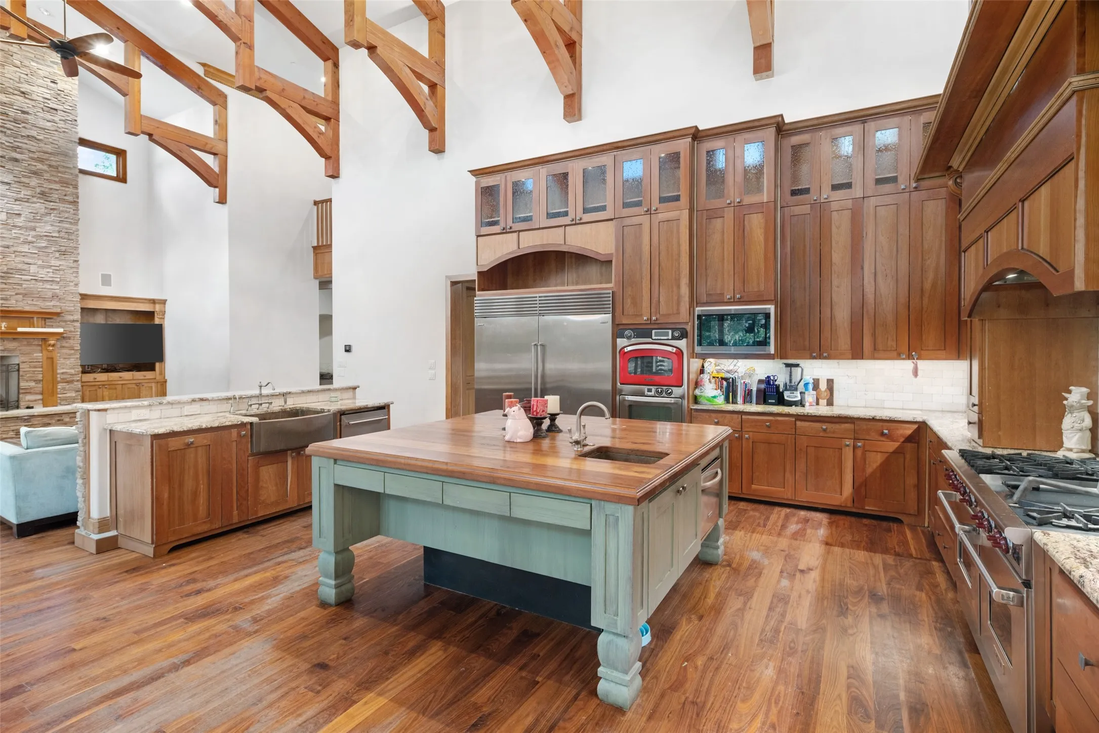 Single Family Residence For Sale in Collin County , 6 Wimbledon Court, Frisco, Texas 75034, 5 Bedroom, 8 Bathroom, 11 Garage spaces, 6,759 Sqft, built in 2008, Price $6,500,000, mls#21362366, Real Estate Agent in Frisco, Homes For Sale in Collin county, Homes For Sale in Frisco, Realtor in Frisco Texas, Real Estate Brokerage Independent Realty Texas, Luminita Cordes Realtor