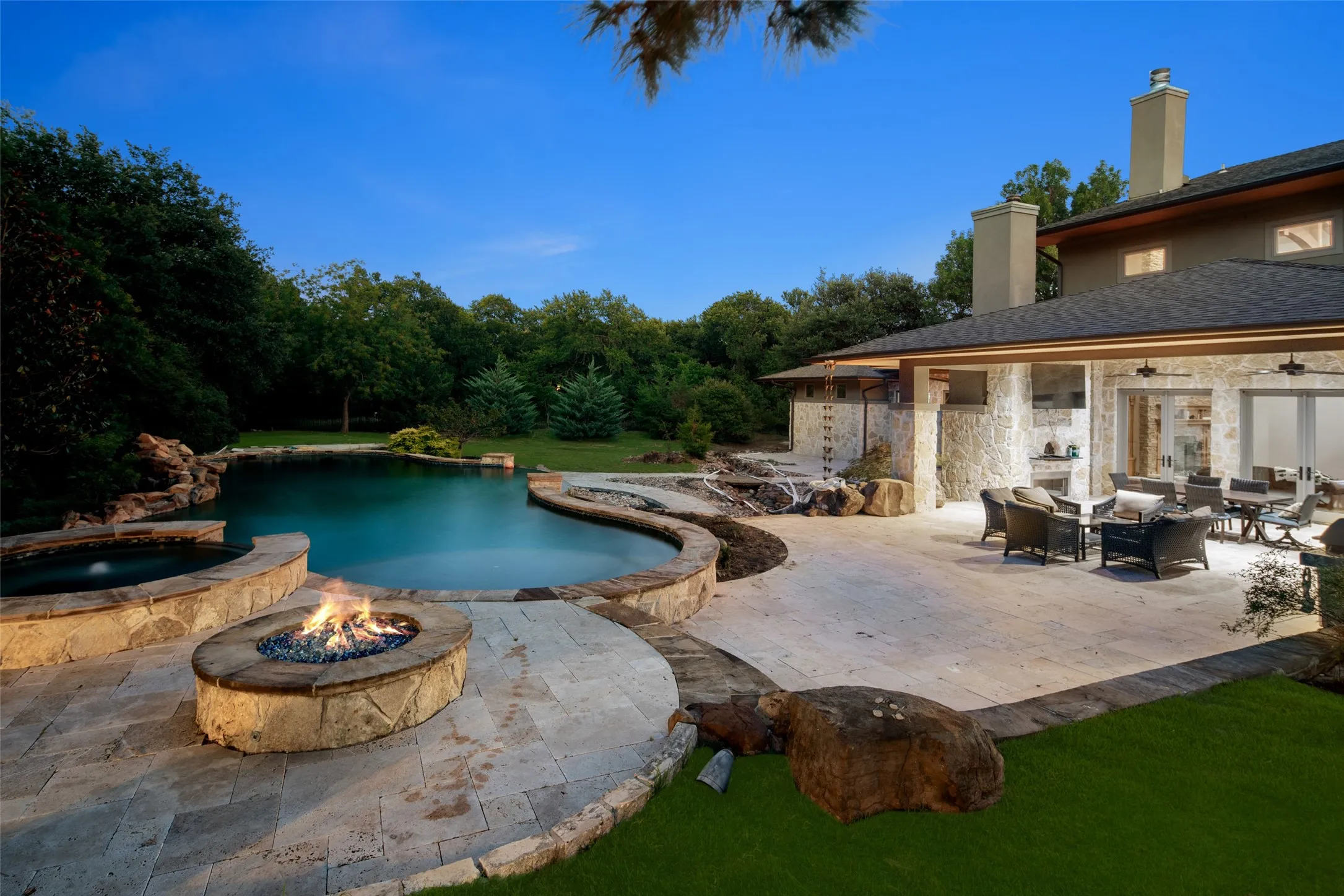 Single Family Residence For Sale in Collin County , 6 Wimbledon Court, Frisco, Texas 75034, 5 Bedroom, 8 Bathroom, 11 Garage spaces, 6,759 Sqft, built in 2008, Price $6,500,000, mls#21362366, Real Estate Agent in Frisco, Homes For Sale in Collin county, Homes For Sale in Frisco, Realtor in Frisco Texas, Real Estate Brokerage Independent Realty Texas, Luminita Cordes Realtor