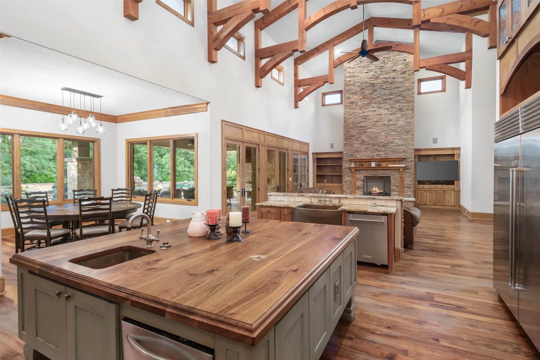 Single Family Residence For Sale in Collin County , 6 Wimbledon Court, Frisco, Texas 75034, 5 Bedroom, 8 Bathroom, 11 Garage spaces, 6,759 Sqft, built in 2008, Price $6,500,000, mls#21362366, Real Estate Agent in Frisco, Homes For Sale in Collin county, Homes For Sale in Frisco, Realtor in Frisco Texas, Real Estate Brokerage Independent Realty Texas, Luminita Cordes Realtor