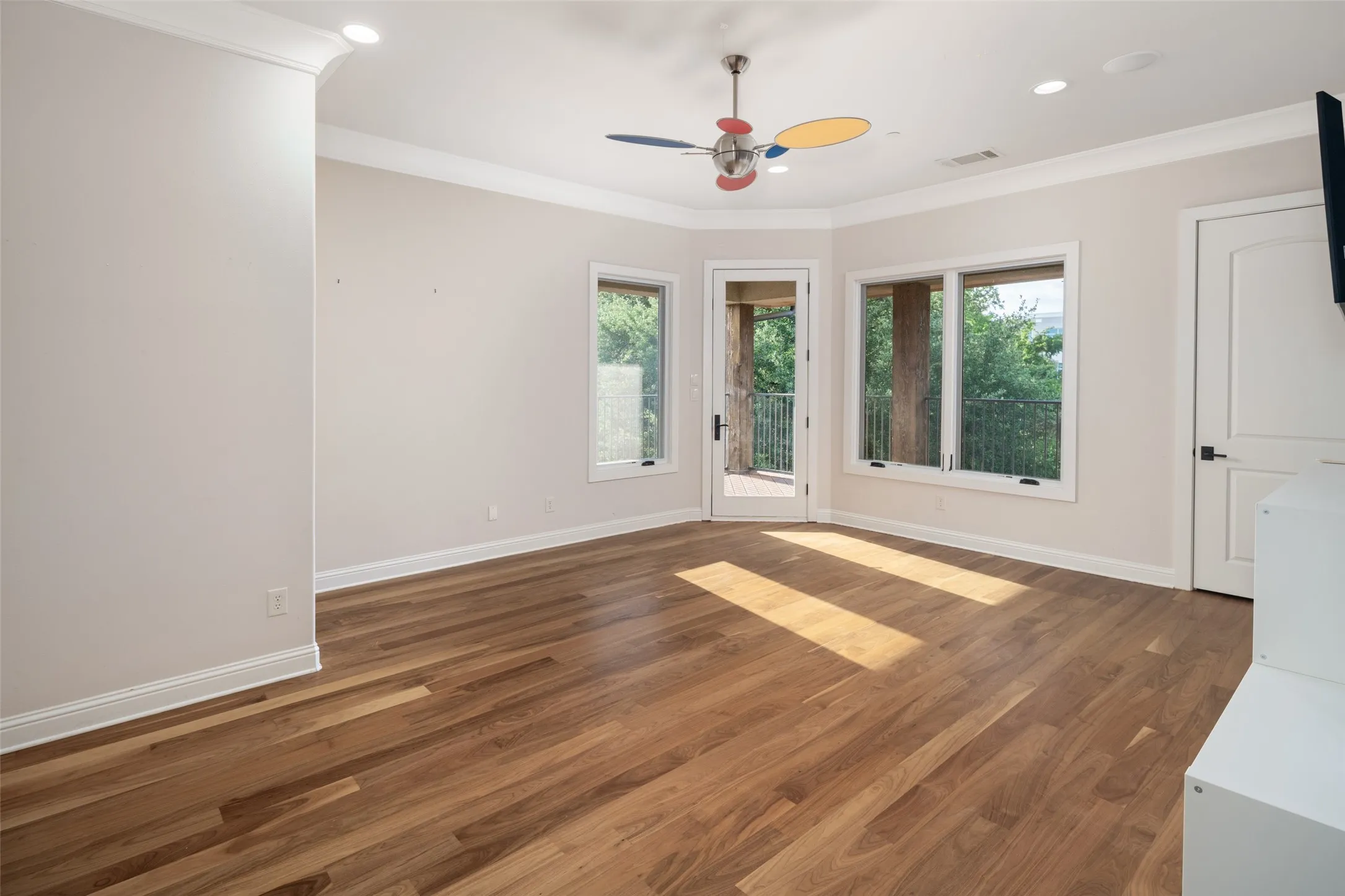Single Family Residence For Sale in Collin County , 6 Wimbledon Court, Frisco, Texas 75034, 5 Bedroom, 8 Bathroom, 11 Garage spaces, 6,759 Sqft, built in 2008, Price $6,500,000, mls#21362366, Real Estate Agent in Frisco, Homes For Sale in Collin county, Homes For Sale in Frisco, Realtor in Frisco Texas, Real Estate Brokerage Independent Realty Texas, Luminita Cordes Realtor