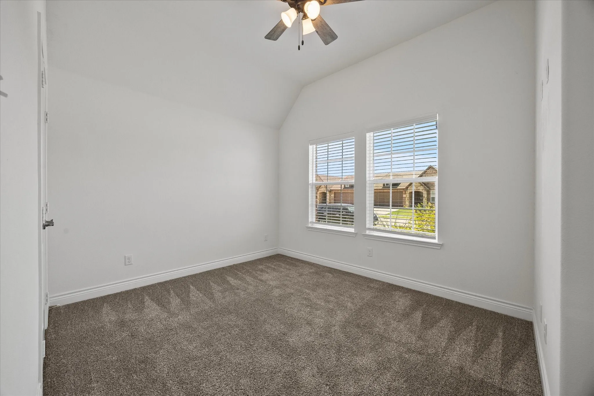 Single Family Residence For Sale in Hunt County , 8503 Christie Lane, Greenville, Texas 75402, 3 Bedroom, 2 Bathroom, 2 Garage spaces, 1,547 Sqft, built in 2021, mls#21364313, Real Estate Agent in Greenville, Homes For Sale in Hunt county, Homes For Sale in Greenville, Realtor in Greenville Texas, Real Estate Brokerage Independent Realty Texas, Luminita Cordes Realtor
