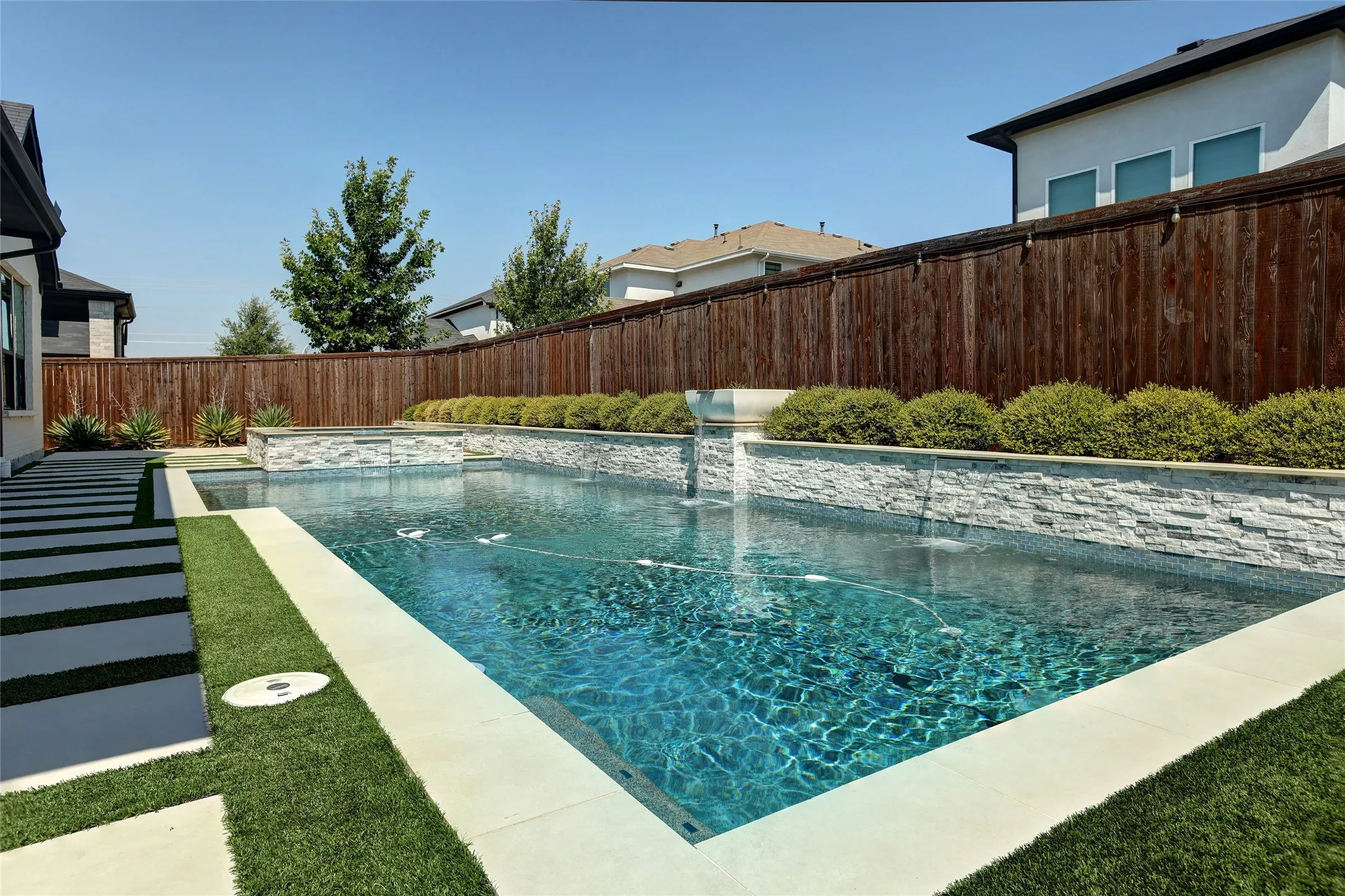 Single Family Residence For Sale in Collin County , 12802 Dust Commander Court, Frisco, Texas 75035, 5 Bedroom, 5 Bathroom, 3 Garage spaces, 4,145 Sqft, built in 2021, mls#21359225, Real Estate Agent in Frisco, Homes For Sale in Collin county, Homes For Sale in Frisco, Realtor in Frisco Texas, Real Estate Brokerage Independent Realty Texas, Luminita Cordes Realtor