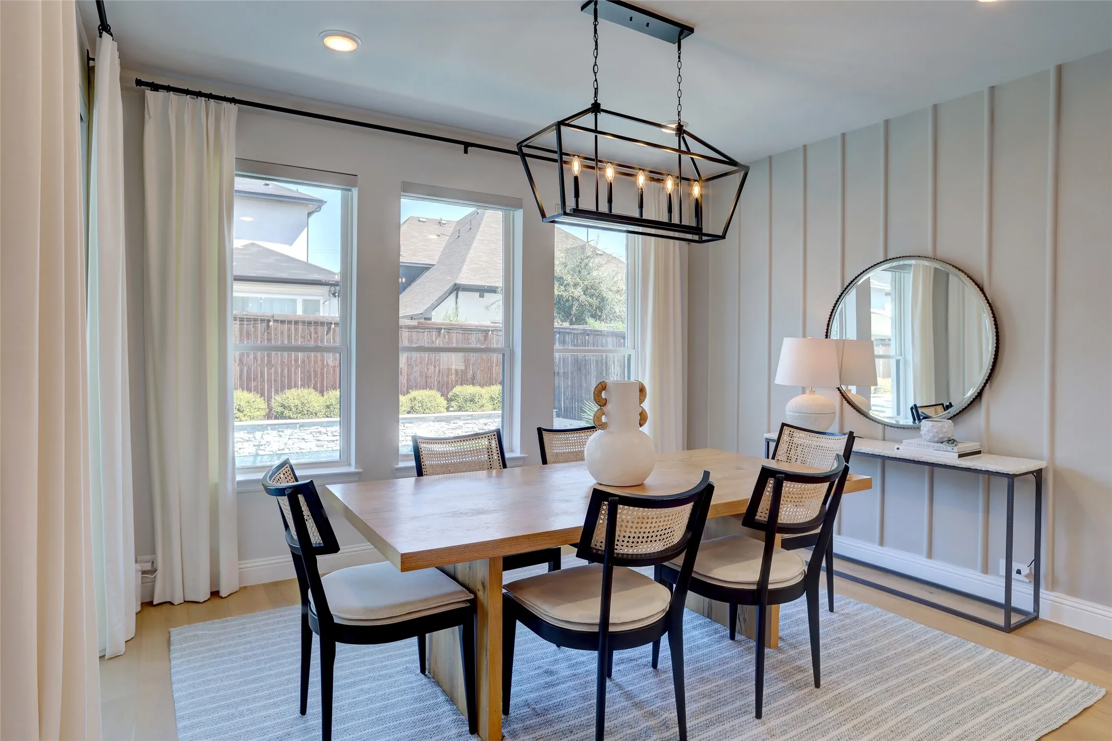 Single Family Residence For Sale in Collin County , 12802 Dust Commander Court, Frisco, Texas 75035, 5 Bedroom, 5 Bathroom, 3 Garage spaces, 4,145 Sqft, built in 2021, mls#21359225, Real Estate Agent in Frisco, Homes For Sale in Collin county, Homes For Sale in Frisco, Realtor in Frisco Texas, Real Estate Brokerage Independent Realty Texas, Luminita Cordes Realtor
