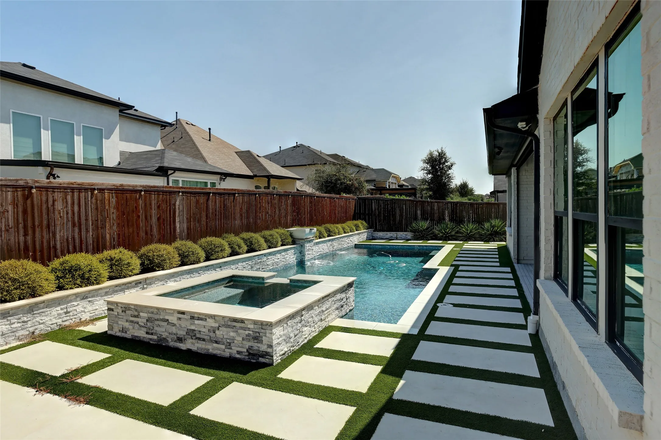 Single Family Residence For Sale in Collin County , 12802 Dust Commander Court, Frisco, Texas 75035, 5 Bedroom, 5 Bathroom, 3 Garage spaces, 4,145 Sqft, built in 2021, mls#21359225, Real Estate Agent in Frisco, Homes For Sale in Collin county, Homes For Sale in Frisco, Realtor in Frisco Texas, Real Estate Brokerage Independent Realty Texas, Luminita Cordes Realtor