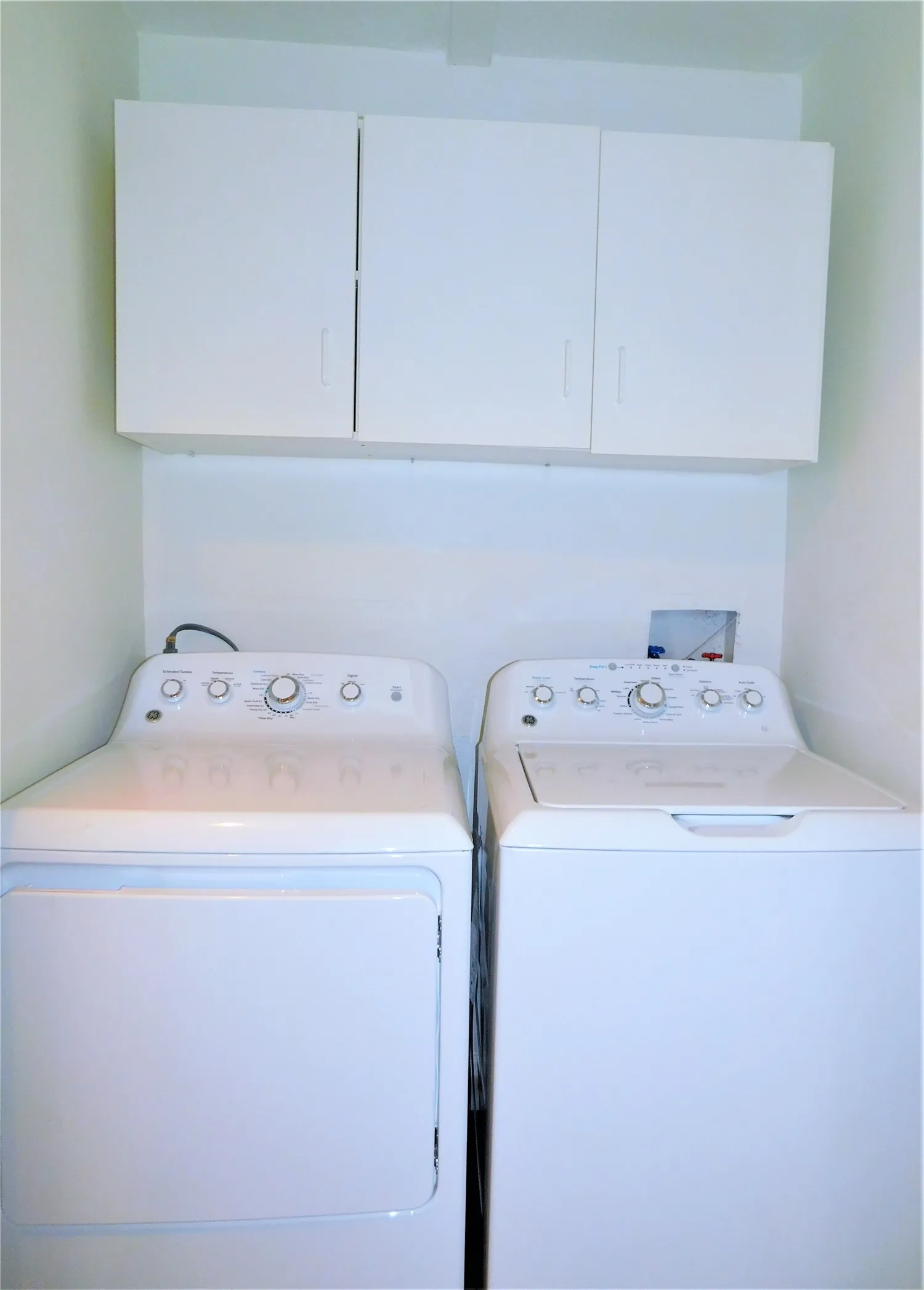 Single Family Residence For Rent in Denton County , 720 Chisholm Trail, Denton, Texas 76209, 3 Bedroom, 2 Bathroom, 1 Garage spaces, 1,356 Sqft, built in 1973, mls#21364337, Real Estate Agent in Denton, Homes For Rent in Denton county, Homes For Rent in Denton, Realtor in Denton Texas, Real Estate Brokerage Independent Realty Texas, Luminita Cordes Realtor