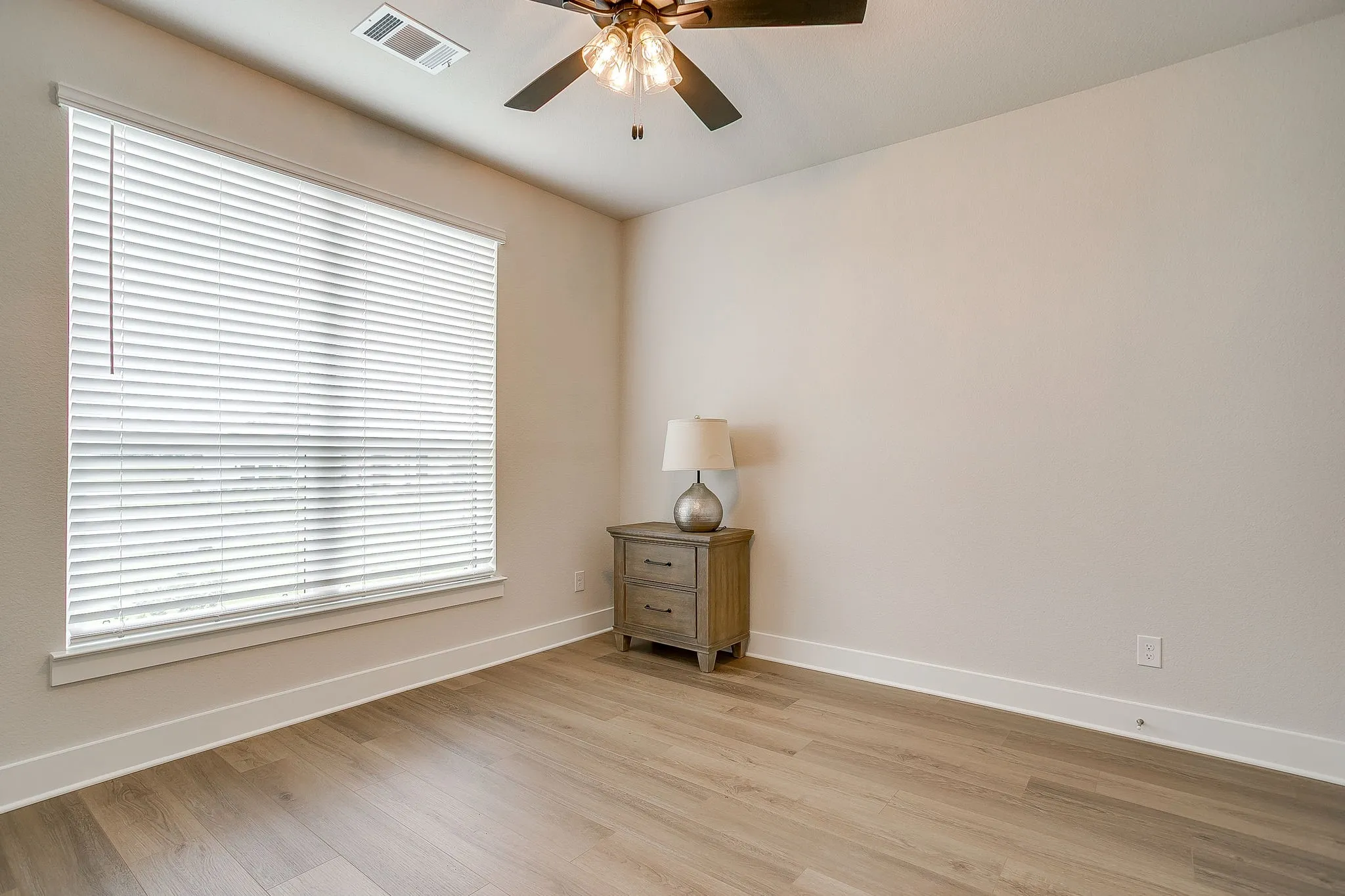 Single Family Residence For Sale in Ellis County , 4511 MATADOR RANCH Court, Waxahachie, Texas 75165, 4 Bedroom, 3 Bathroom, 3 Garage spaces, 2,744 Sqft, built in 2026, Price $664,990, mls#21363914, Real Estate Agent in Waxahachie, Homes For Sale in Ellis county, Homes For Sale in Waxahachie, Realtor in Waxahachie Texas, Real Estate Brokerage Independent Realty Texas, Luminita Cordes Realtor