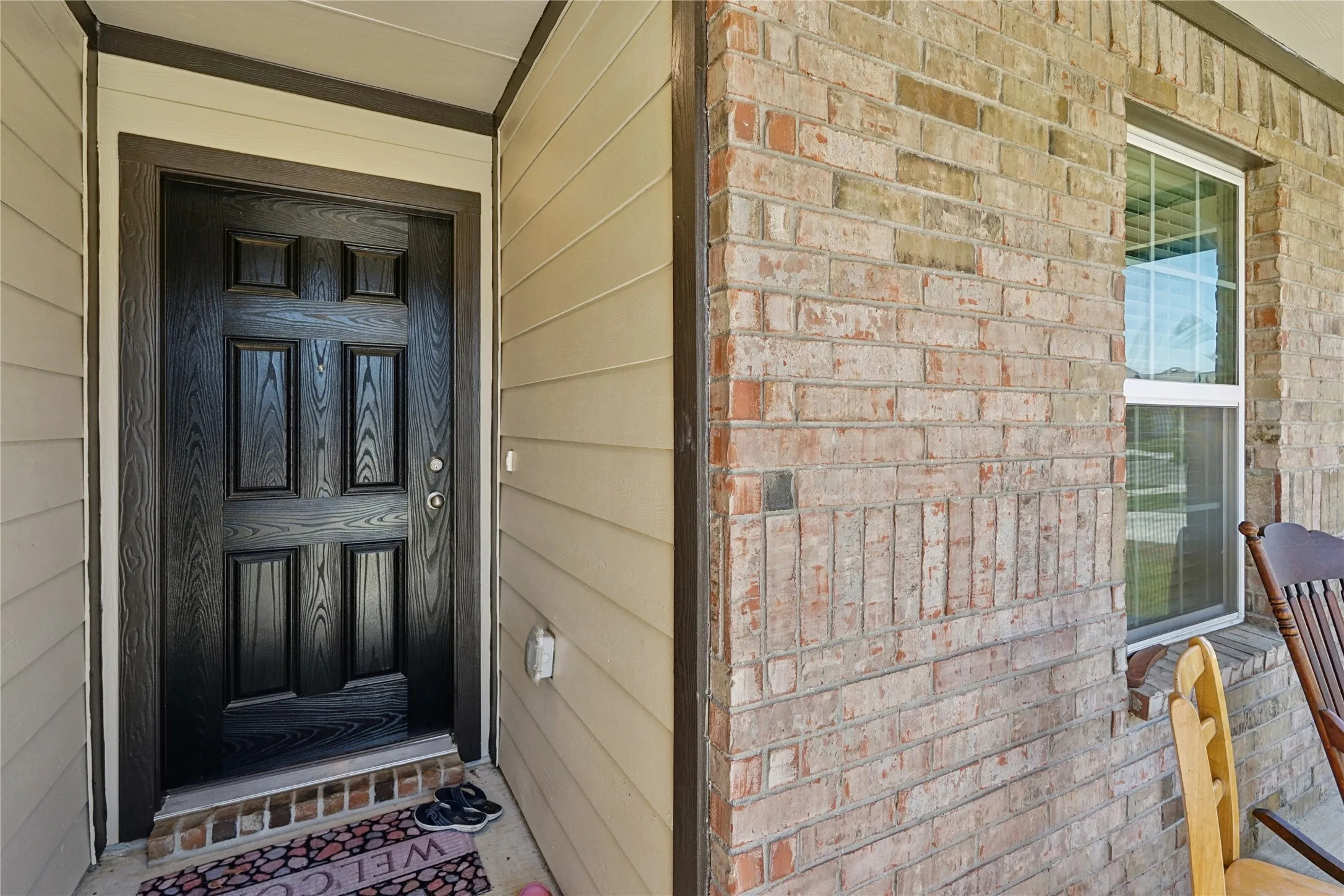 Single Family Residence For Rent in Tarrant County , 10617 Stag Lane, Fort Worth, Texas 76036, 3 Bedroom, 3 Bathroom, 2 Garage spaces, 1,721 Sqft, built in 2025, mls#21363492, Real Estate Agent in Fort Worth, Homes For Rent in Tarrant county, Homes For Rent in Fort Worth, Realtor in Fort Worth Texas, Real Estate Brokerage Independent Realty Texas, Luminita Cordes Realtor