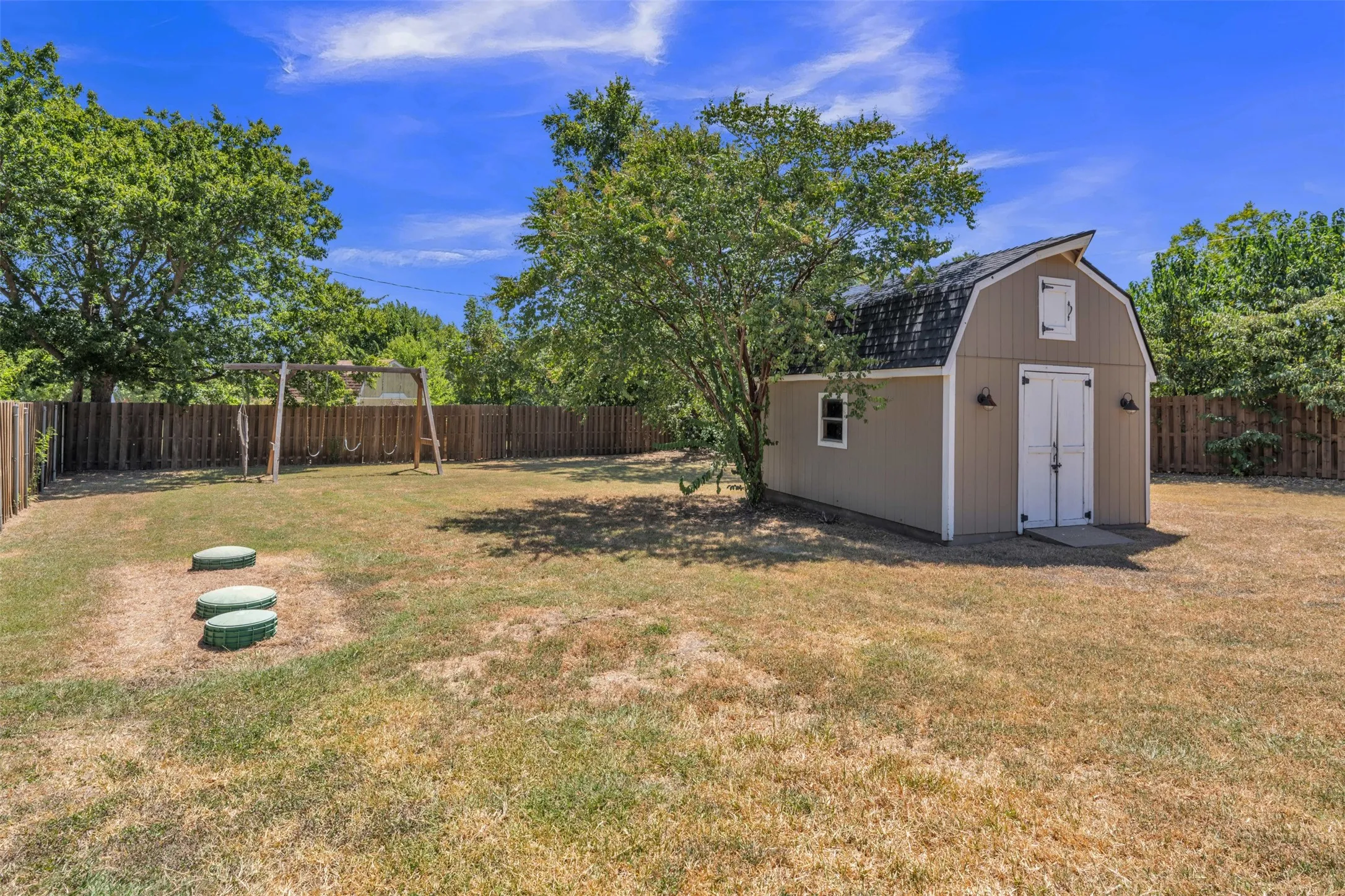 Single Family Residence For Sale in Parker County , 4808 Misty Meadow Drive, Willow Park, Texas 76087, 4 Bedroom, 2 Bathroom, 2 Garage spaces, 2,247 Sqft, built in 1984, mls#21364371, Real Estate Agent in Willow Park, Homes For Sale in Parker county, Homes For Sale in Willow Park, Realtor in Willow Park Texas, Real Estate Brokerage Independent Realty Texas, Luminita Cordes Realtor