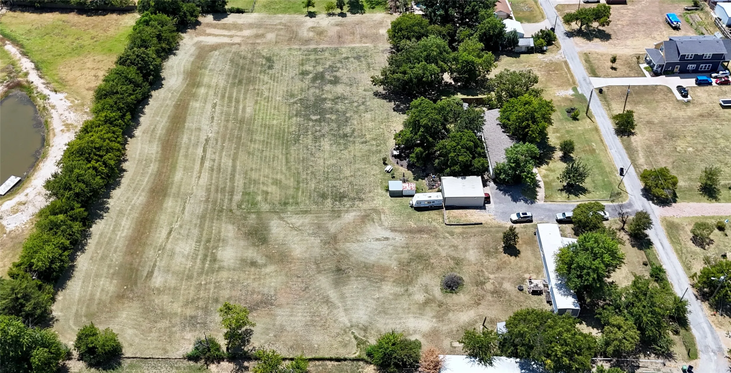 Improved Land For Sale in Grayson County , 610 N 9th Street, Gunter, Texas 75058, 0, 0, Garage spaces, 0 Sqft, built in 1982, mls#21363585, Real Estate Agent in Gunter, Homes For Sale in Grayson county, Homes For Sale in Gunter, Realtor in Gunter Texas, Real Estate Brokerage Independent Realty Texas, Luminita Cordes Realtor