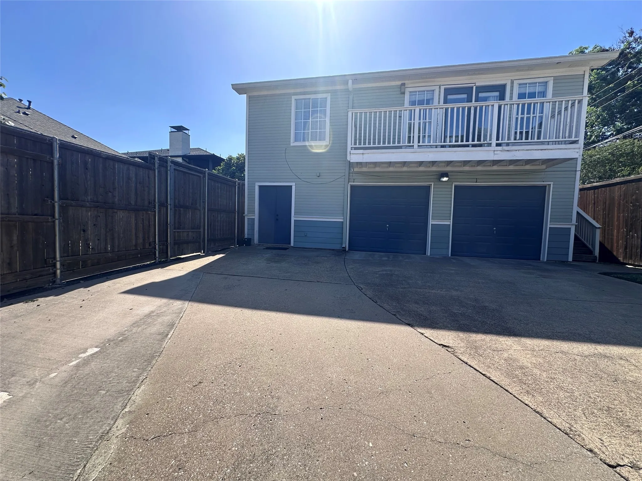 Apartment For Rent in Dallas County , 5355 Richard Avenue, Dallas, Texas 75206, 2 Bedroom, 1 Bathroom, 1 Garage spaces, 704 Sqft, built in 1930, mls#21364373, Real Estate Agent in Dallas, Homes For Rent in Dallas county, Homes For Rent in Dallas, Realtor in Dallas Texas, Real Estate Brokerage Independent Realty Texas, Luminita Cordes Realtor