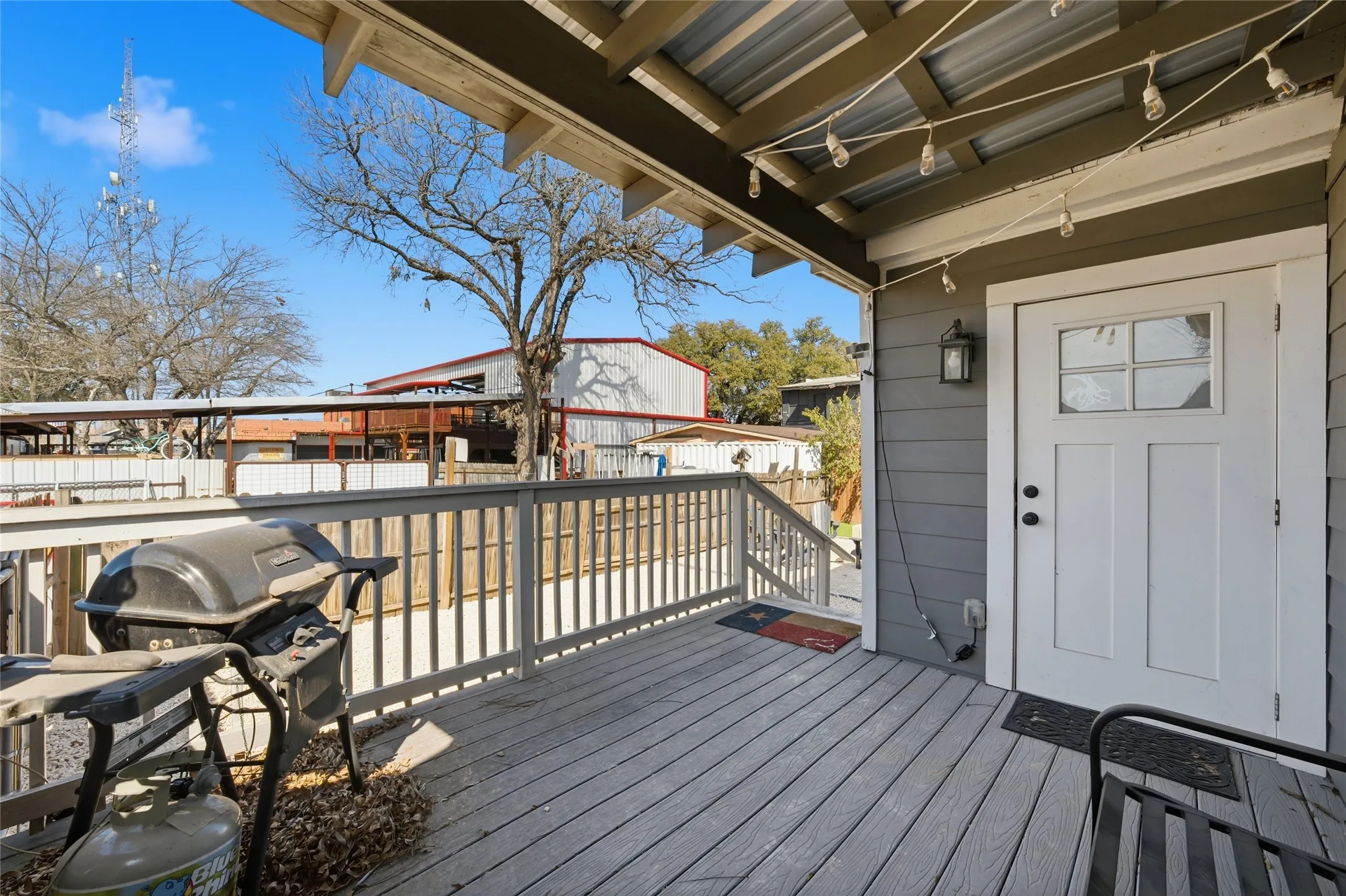 Single Family Residence For Sale in Mc Lennan County , 805 Clay Avenue, Waco, Texas 76706, 3 Bedroom, 2 Bathroom, Garage spaces, 1,240 Sqft, built in 1916, mls#21364216, Real Estate Agent in Waco, Homes For Sale in Mc Lennan county, Homes For Sale in Waco, Realtor in Waco Texas, Real Estate Brokerage Independent Realty Texas, Luminita Cordes Realtor