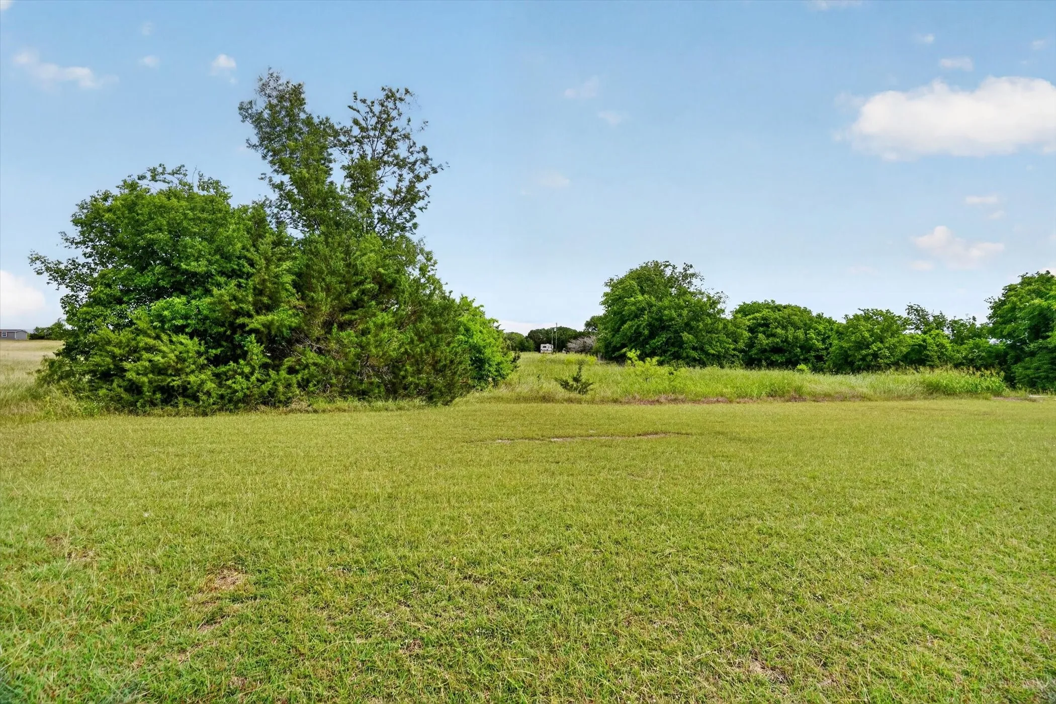 Unimproved Land For Sale in Hill County , TBD HCR 1195, Blum, Texas 76627, 0, 0, Garage spaces, 0 Sqft, built in 0, Price $65,000, mls#21350269, Real Estate Agent in Blum, Homes For Sale in Hill county, Homes For Sale in Blum, Realtor in Blum Texas, Real Estate Brokerage Independent Realty Texas, Luminita Cordes Realtor