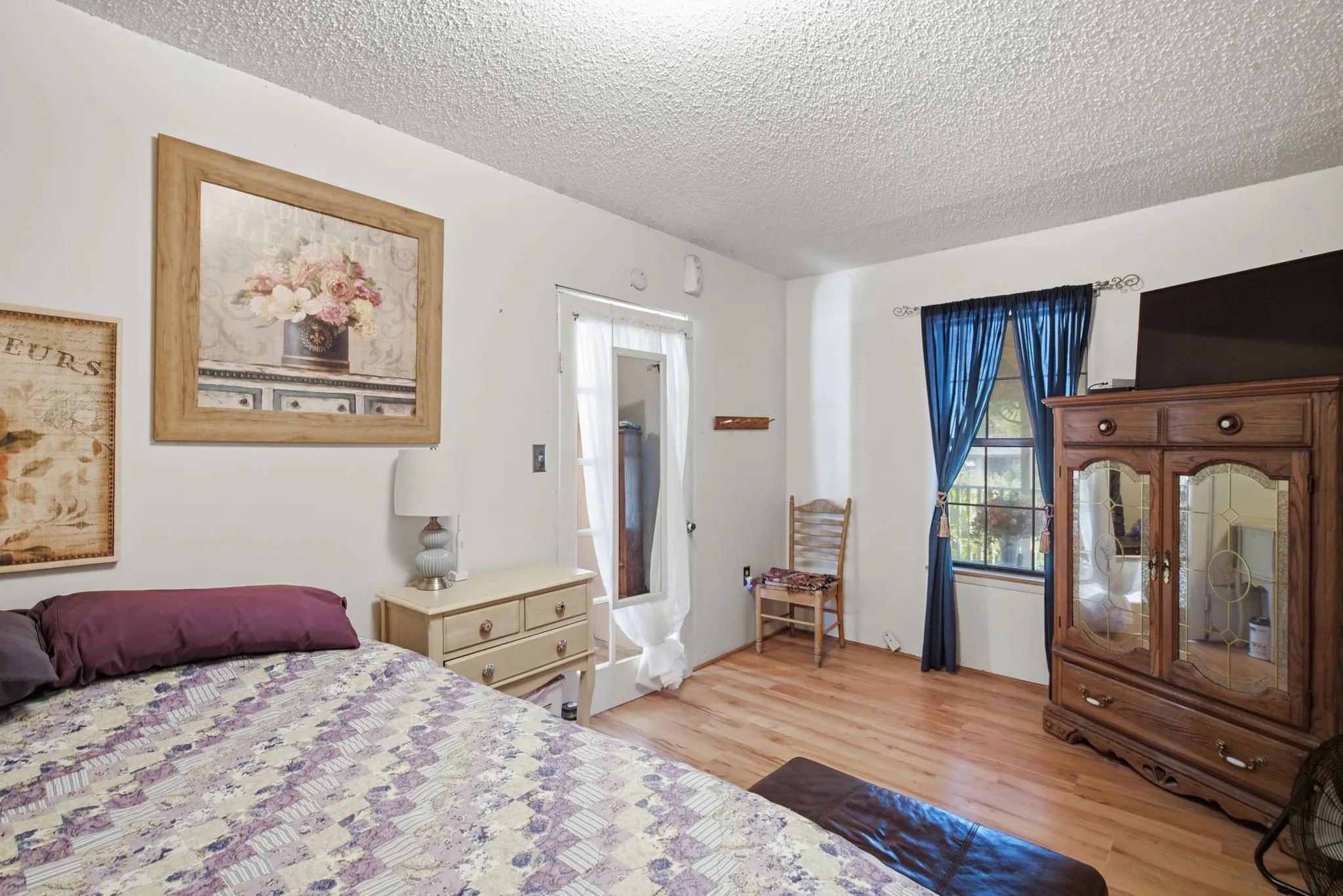 Single Family Residence For Sale in Tarrant County , 112 Sandra Drive, Azle, Texas 76020, 2 Bedroom, 1 Bathroom, Garage spaces, 1,000 Sqft, built in 0, mls#21359373, Real Estate Agent in Azle, Homes For Sale in Tarrant county, Homes For Sale in Azle, Realtor in Azle Texas, Real Estate Brokerage Independent Realty Texas, Luminita Cordes Realtor