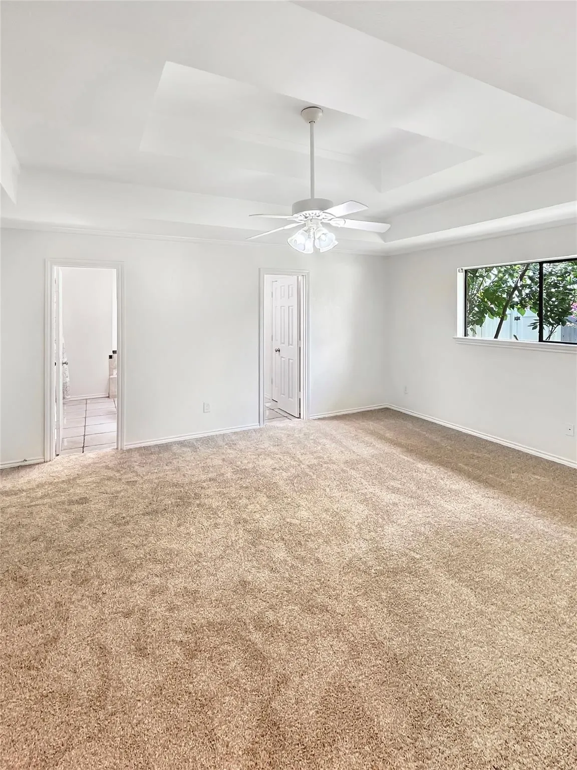 Single Family Residence For Rent in Denton County , 2312 Bush Circle, Carrollton, Texas 75007, 4 Bedroom, 3 Bathroom, 2 Garage spaces, 2,361 Sqft, built in 1983, mls#21364334, Real Estate Agent in Carrollton, Homes For Rent in Denton county, Homes For Rent in Carrollton, Realtor in Carrollton Texas, Real Estate Brokerage Independent Realty Texas, Luminita Cordes Realtor