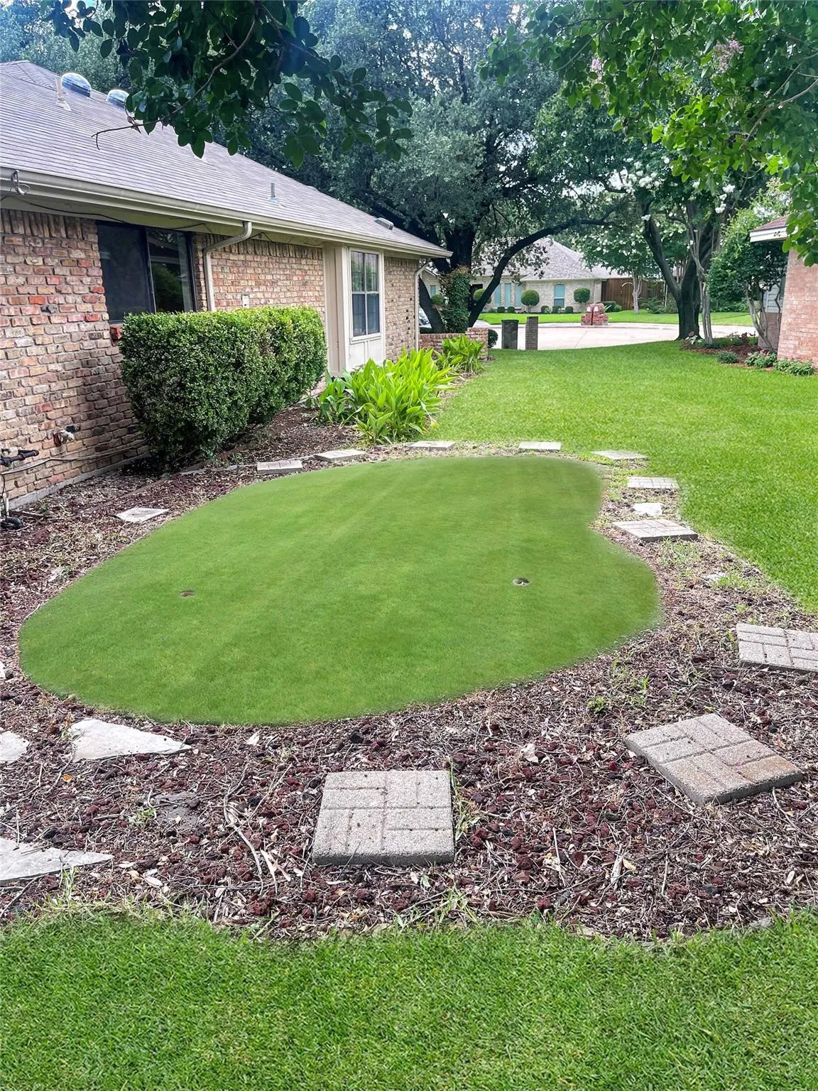 Single Family Residence For Rent in Denton County , 2312 Bush Circle, Carrollton, Texas 75007, 4 Bedroom, 3 Bathroom, 2 Garage spaces, 2,361 Sqft, built in 1983, mls#21364334, Real Estate Agent in Carrollton, Homes For Rent in Denton county, Homes For Rent in Carrollton, Realtor in Carrollton Texas, Real Estate Brokerage Independent Realty Texas, Luminita Cordes Realtor