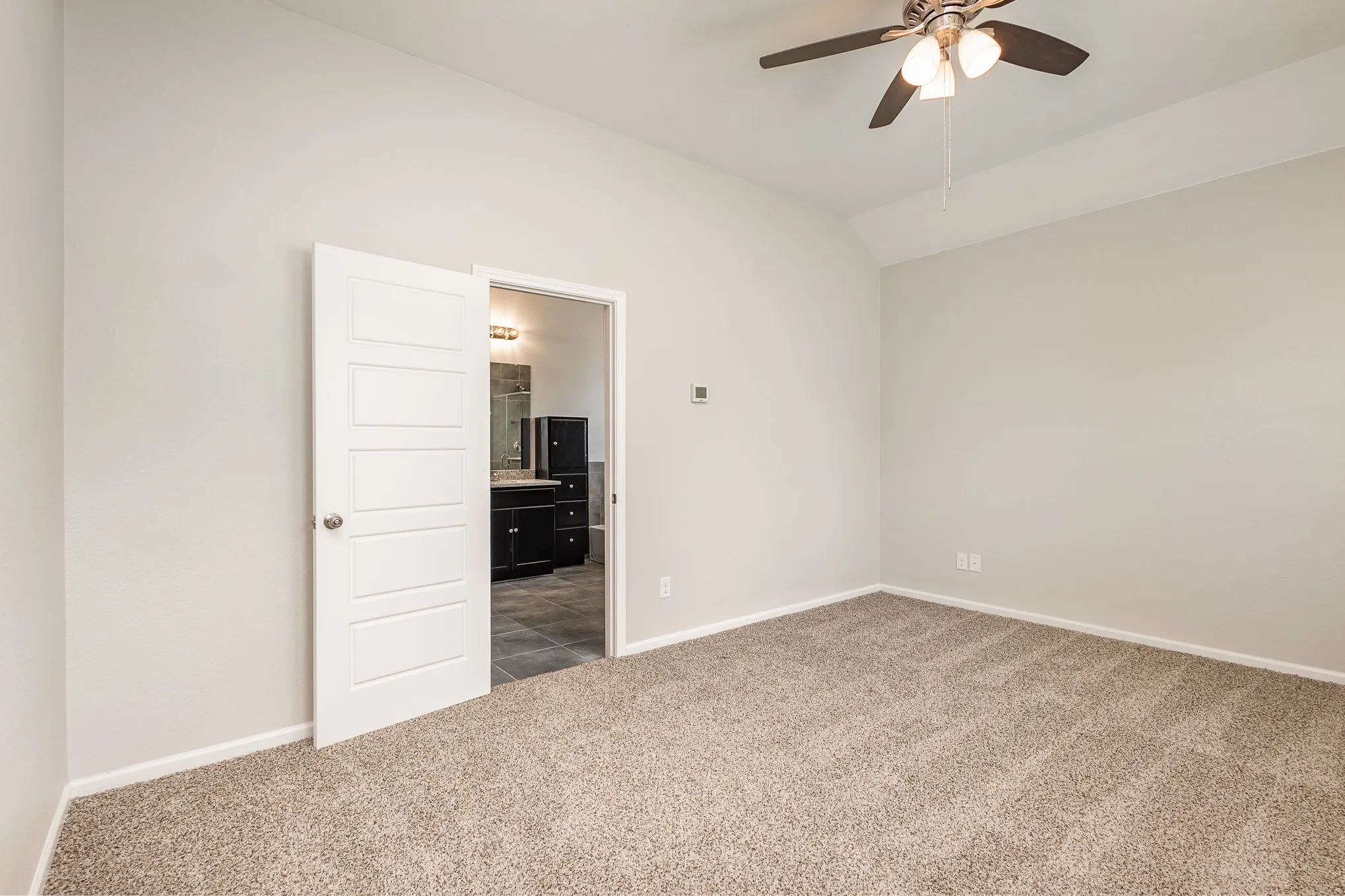 Single Family Residence For Sale in Kaufman County , 1572 Cedar Crest Drive, Forney, Texas 75126, 3 Bedroom, 2 Bathroom, 2 Garage spaces, 2,240 Sqft, built in 2018, Price $309,000, mls#21364008, Real Estate Agent in Forney, Homes For Sale in Kaufman county, Homes For Sale in Forney, Realtor in Forney Texas, Real Estate Brokerage Independent Realty Texas, Luminita Cordes Realtor