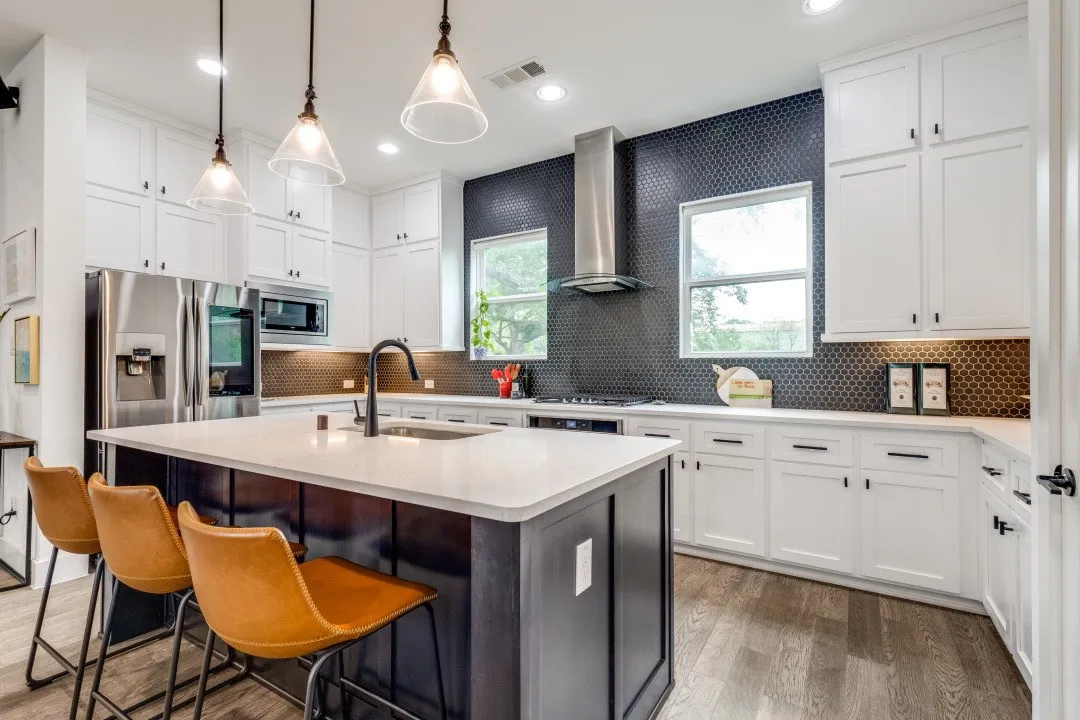 Single Family Residence For Rent in Dallas County , 1410 Elevado Drive, Dallas, Texas 75212, 3 Bedroom, 4 Bathroom, 2 Garage spaces, 2,237 Sqft, built in 2019, mls#21364398, Real Estate Agent in Dallas, Homes For Rent in Dallas county, Homes For Rent in Dallas, Realtor in Dallas Texas, Real Estate Brokerage Independent Realty Texas, Luminita Cordes Realtor