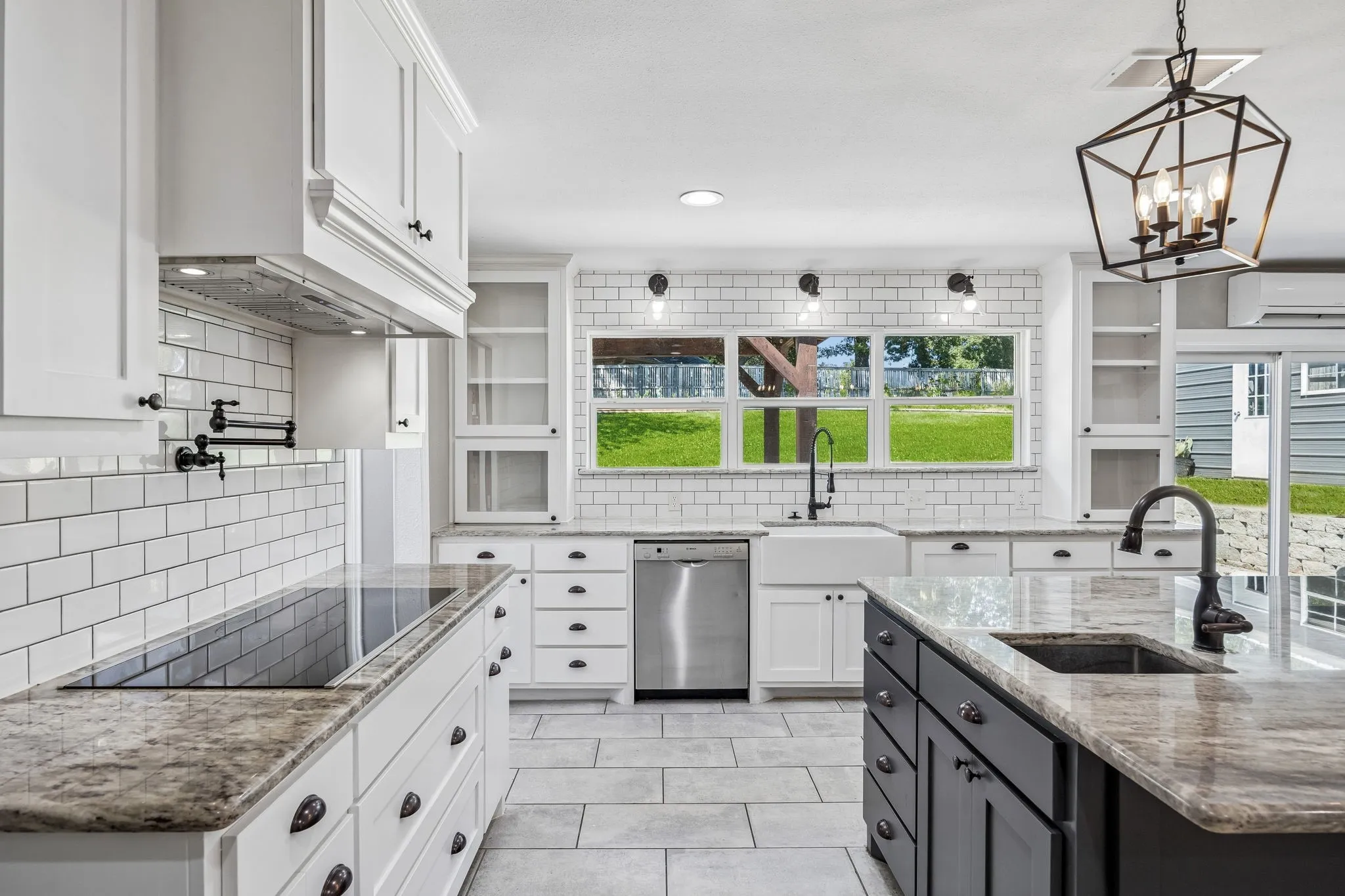 Single Family Residence For Sale in Tarrant County , 8724 Overland Drive, Fort Worth, Texas 76179, 4 Bedroom, 2 Bathroom, 2 Garage spaces, 2,550 Sqft, built in 1978, mls#21363736, Real Estate Agent in Fort Worth, Homes For Sale in Tarrant county, Homes For Sale in Fort Worth, Realtor in Fort Worth Texas, Real Estate Brokerage Independent Realty Texas, Luminita Cordes Realtor