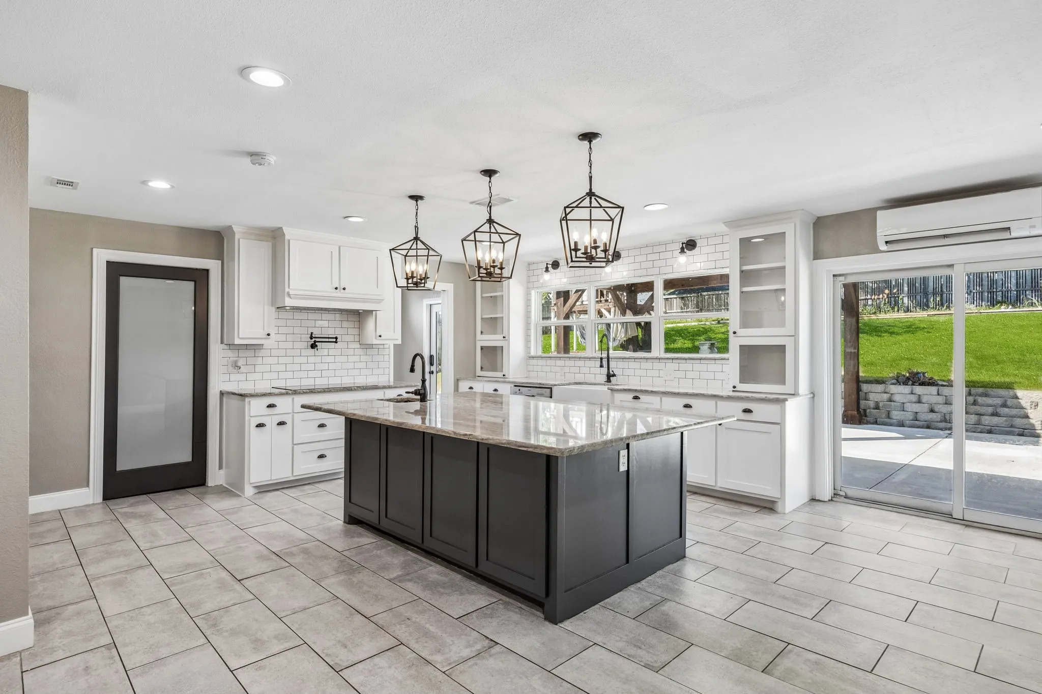 Single Family Residence For Sale in Tarrant County , 8724 Overland Drive, Fort Worth, Texas 76179, 4 Bedroom, 2 Bathroom, 2 Garage spaces, 2,550 Sqft, built in 1978, mls#21363736, Real Estate Agent in Fort Worth, Homes For Sale in Tarrant county, Homes For Sale in Fort Worth, Realtor in Fort Worth Texas, Real Estate Brokerage Independent Realty Texas, Luminita Cordes Realtor