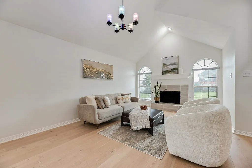 Single Family Residence For Rent in Dallas County , 1412 Melody Lane, Carrollton, Texas 75006, 4 Bedroom, 2 Bathroom, 2 Garage spaces, 2,369 Sqft, built in 1993, mls#21364408, Real Estate Agent in Carrollton, Homes For Rent in Dallas county, Homes For Rent in Carrollton, Realtor in Carrollton Texas, Real Estate Brokerage Independent Realty Texas, Luminita Cordes Realtor