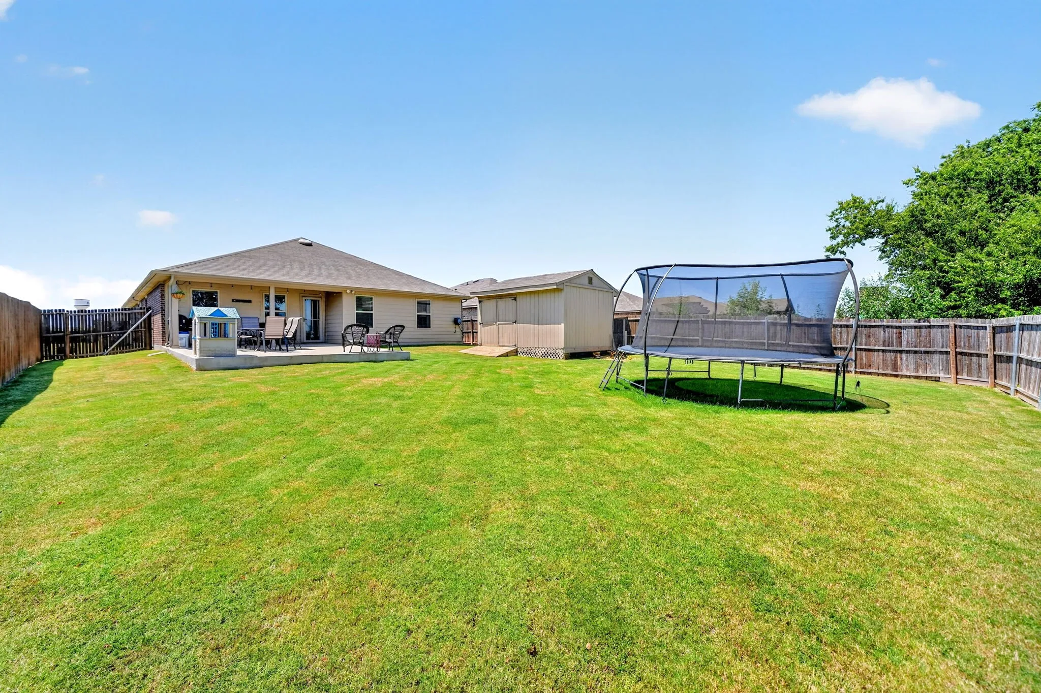 Single Family Residence For Sale in Collin County , 713 SADDLE HORN, Royse City, Texas 75189, 4 Bedroom, 2 Bathroom, 2 Garage spaces, 2,081 Sqft, built in 2020, mls#21356137, Real Estate Agent in Royse City, Homes For Sale in Collin county, Homes For Sale in Royse City, Realtor in Royse City Texas, Real Estate Brokerage Independent Realty Texas, Luminita Cordes Realtor
