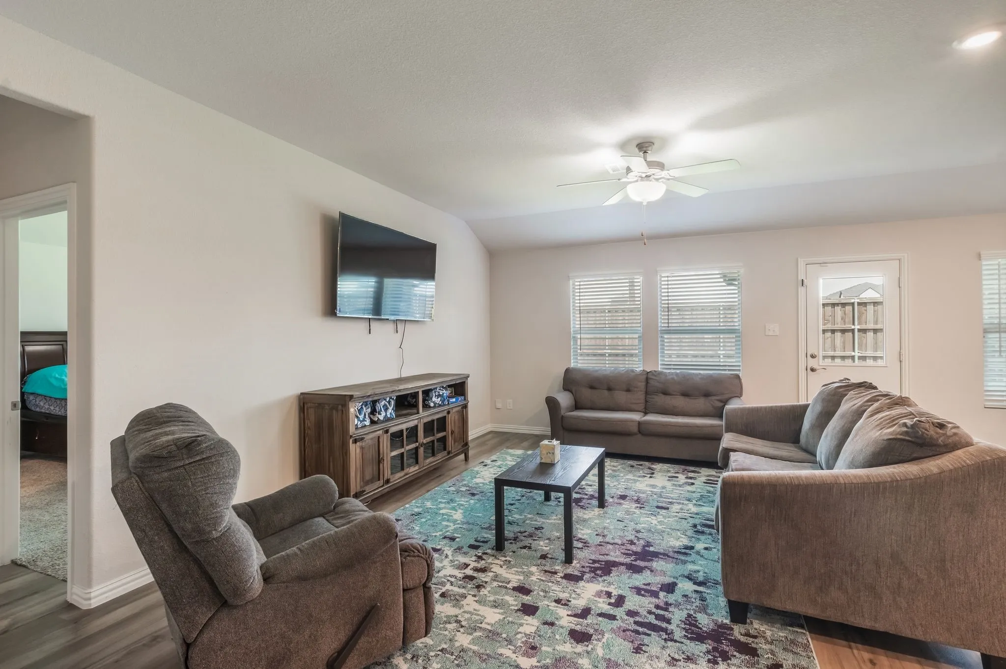 Single Family Residence For Sale in Denton County , 1805 Gold Mine Trail, Aubrey, Texas 76227, 4 Bedroom, 3 Bathroom, 2 Garage spaces, 2,270 Sqft, built in 2020, mls#21364431, Real Estate Agent in Aubrey, Homes For Sale in Denton county, Homes For Sale in Aubrey, Realtor in Aubrey Texas, Real Estate Brokerage Independent Realty Texas, Luminita Cordes Realtor
