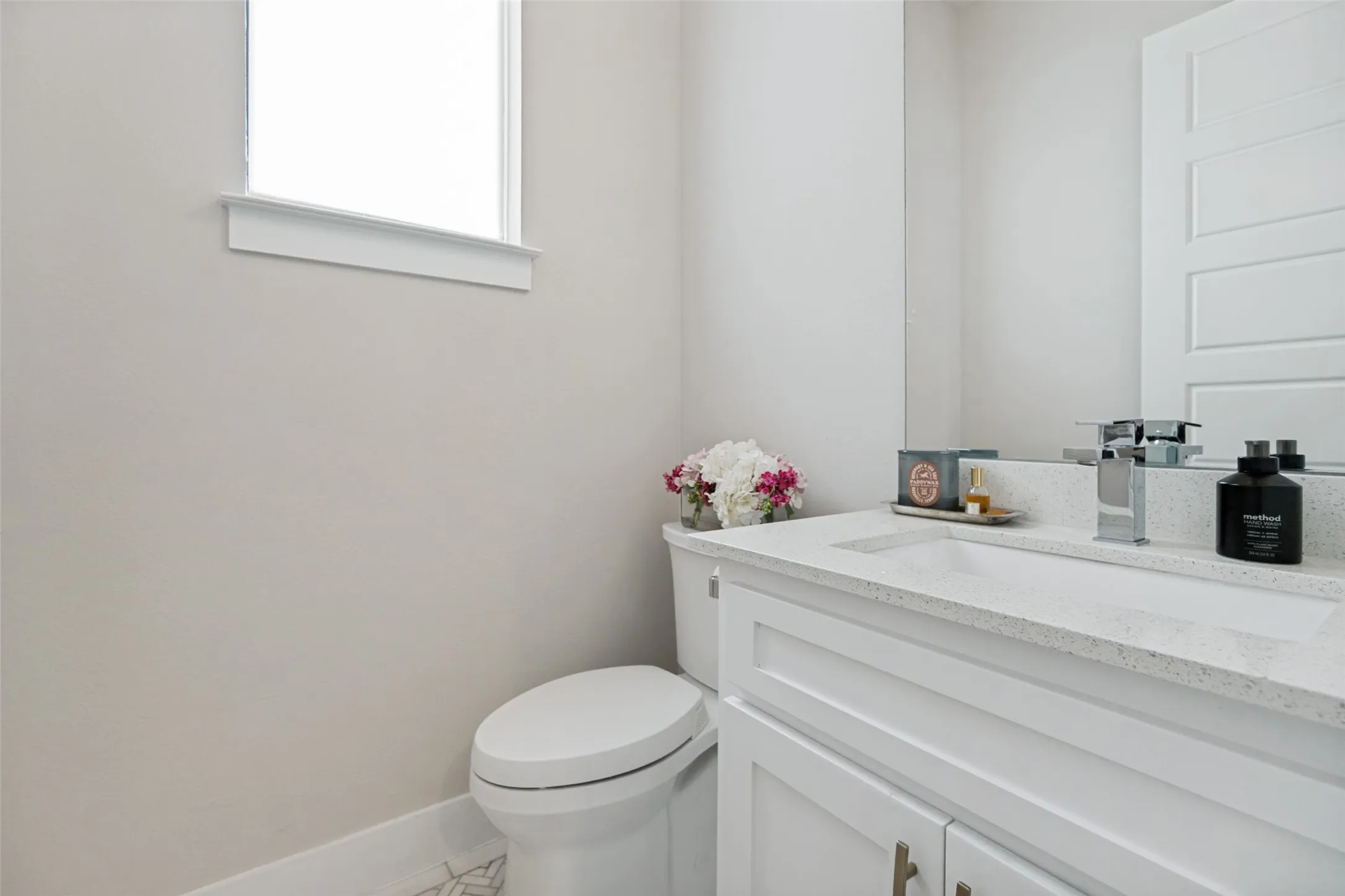 Condominium For Sale in Dallas County , 4522 Deere Street 102, Dallas, Texas 75204, 2 Bedroom, 3 Bathroom, 2 Garage spaces, 2,013 Sqft, built in 2017, mls#21363800, Real Estate Agent in Dallas, Homes For Sale in Dallas county, Homes For Sale in Dallas, Realtor in Dallas Texas, Real Estate Brokerage Independent Realty Texas, Luminita Cordes Realtor