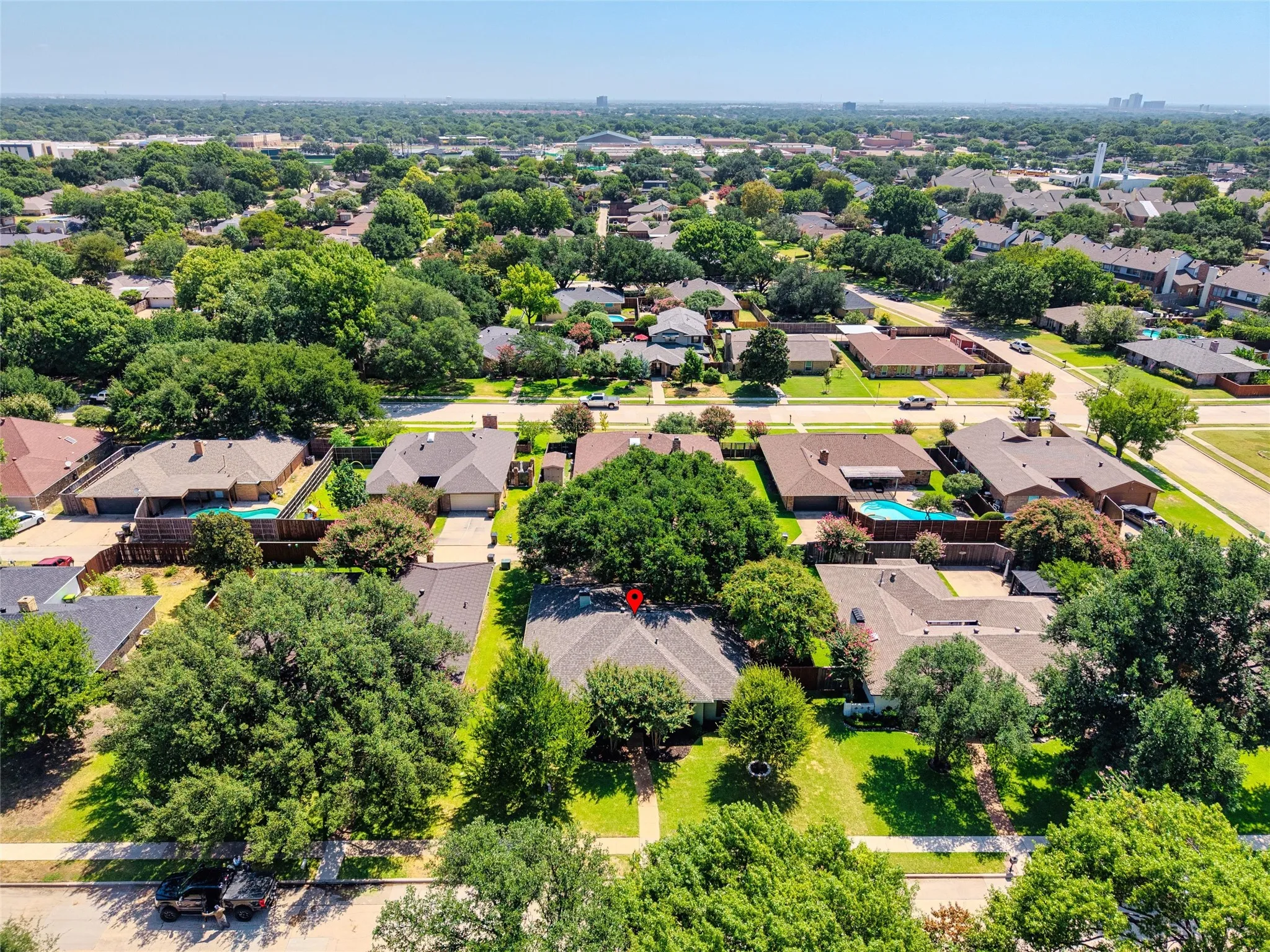 Single Family Residence For Sale in Collin County , 2208 Newcastle Circle, Plano, Texas 75075, 3 Bedroom, 2 Bathroom, 2 Garage spaces, 1,874 Sqft, built in 1976, mls#21362448, Real Estate Agent in Plano, Homes For Sale in Collin county, Homes For Sale in Plano, Realtor in Plano Texas, Real Estate Brokerage Independent Realty Texas, Luminita Cordes Realtor