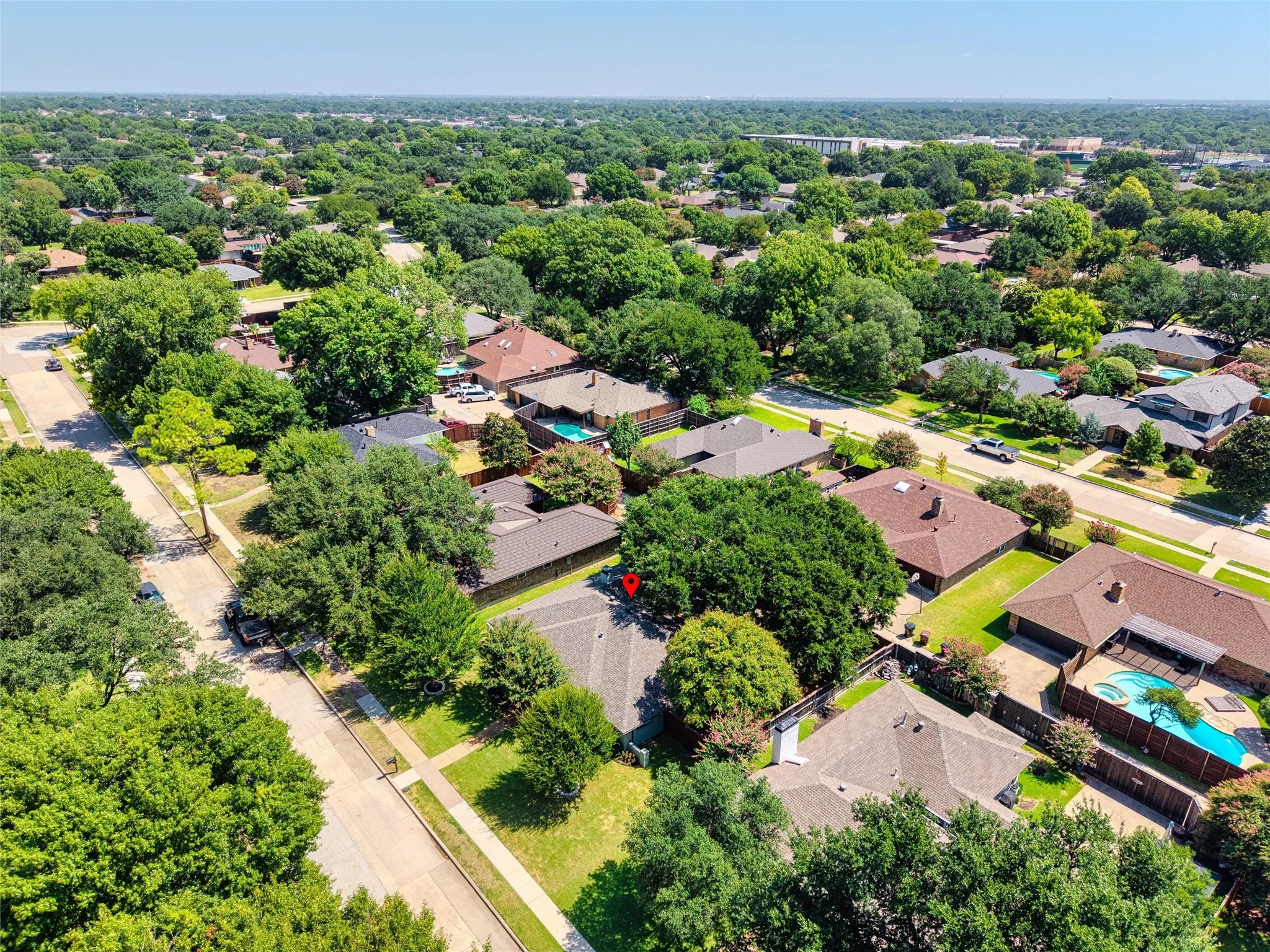 Single Family Residence For Sale in Collin County , 2208 Newcastle Circle, Plano, Texas 75075, 3 Bedroom, 2 Bathroom, 2 Garage spaces, 1,874 Sqft, built in 1976, mls#21362448, Real Estate Agent in Plano, Homes For Sale in Collin county, Homes For Sale in Plano, Realtor in Plano Texas, Real Estate Brokerage Independent Realty Texas, Luminita Cordes Realtor