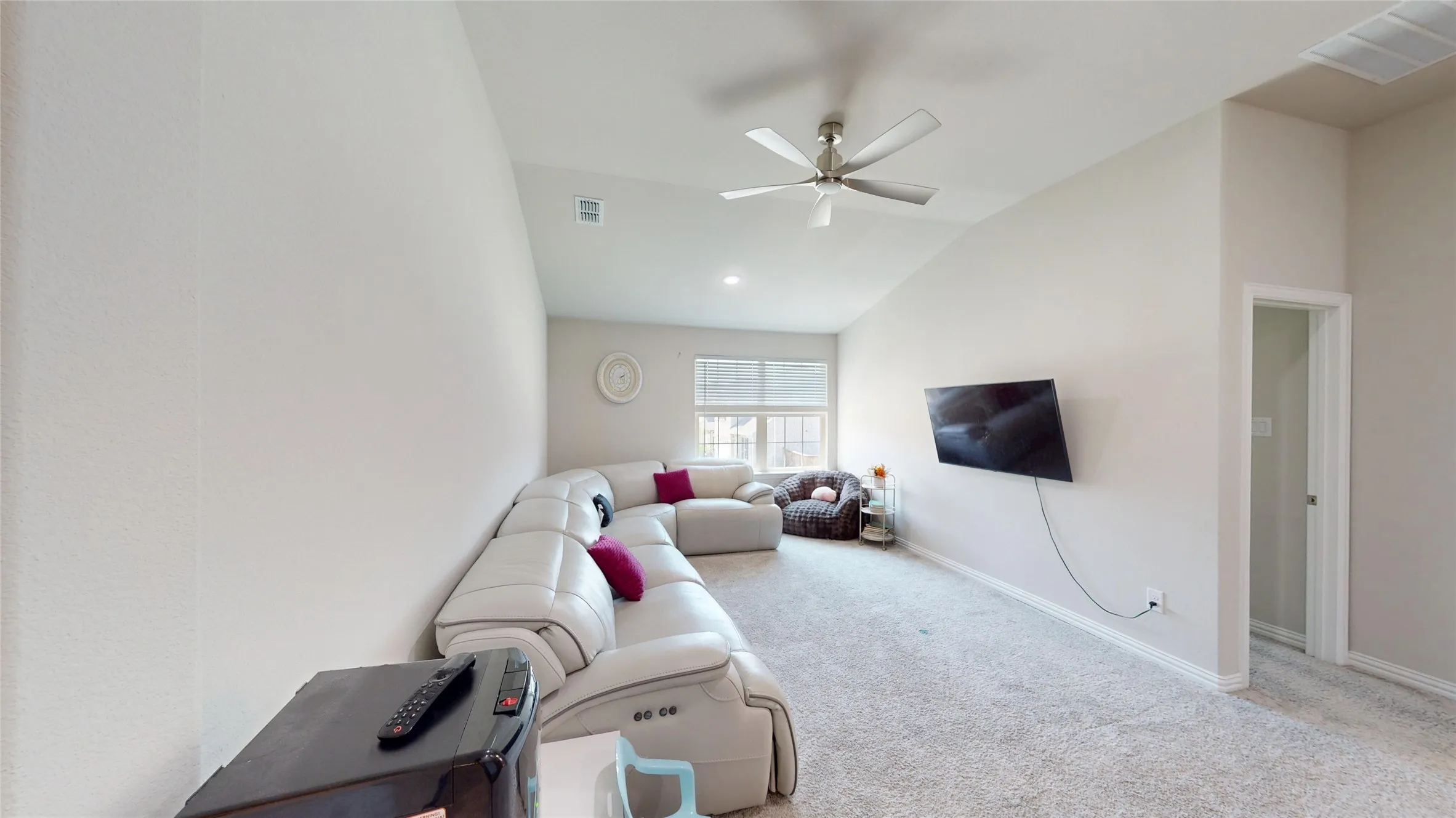 Single Family Residence For Sale in Collin County , 7002 Running Iron Trail, Sachse, Texas 75048, 4 Bedroom, 3 Bathroom, 2 Garage spaces, 2,411 Sqft, built in 2022, mls#21363317, Real Estate Agent in Sachse, Homes For Sale in Collin county, Homes For Sale in Sachse, Realtor in Sachse Texas, Real Estate Brokerage Independent Realty Texas, Luminita Cordes Realtor