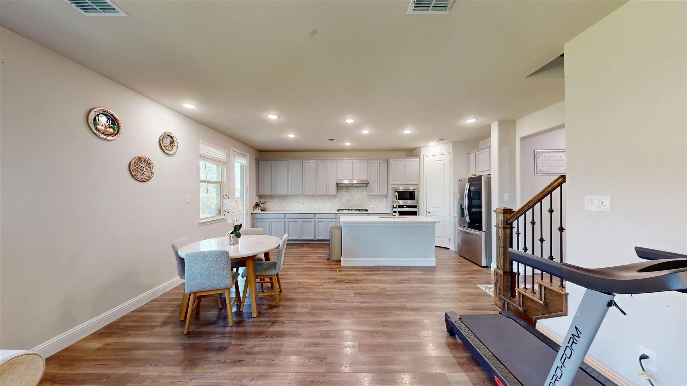 Single Family Residence For Sale in Collin County , 7002 Running Iron Trail, Sachse, Texas 75048, 4 Bedroom, 3 Bathroom, 2 Garage spaces, 2,411 Sqft, built in 2022, mls#21363317, Real Estate Agent in Sachse, Homes For Sale in Collin county, Homes For Sale in Sachse, Realtor in Sachse Texas, Real Estate Brokerage Independent Realty Texas, Luminita Cordes Realtor