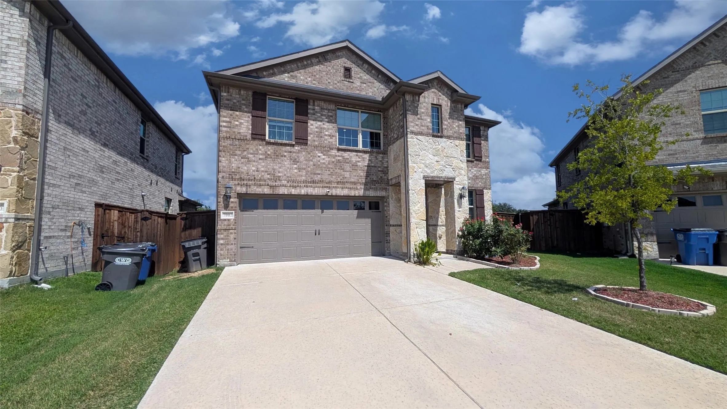 Single Family Residence For Sale in Collin County , 7002 Running Iron Trail, Sachse, Texas 75048, 4 Bedroom, 3 Bathroom, 2 Garage spaces, 2,411 Sqft, built in 2022, mls#21363317, Real Estate Agent in Sachse, Homes For Sale in Collin county, Homes For Sale in Sachse, Realtor in Sachse Texas, Real Estate Brokerage Independent Realty Texas, Luminita Cordes Realtor