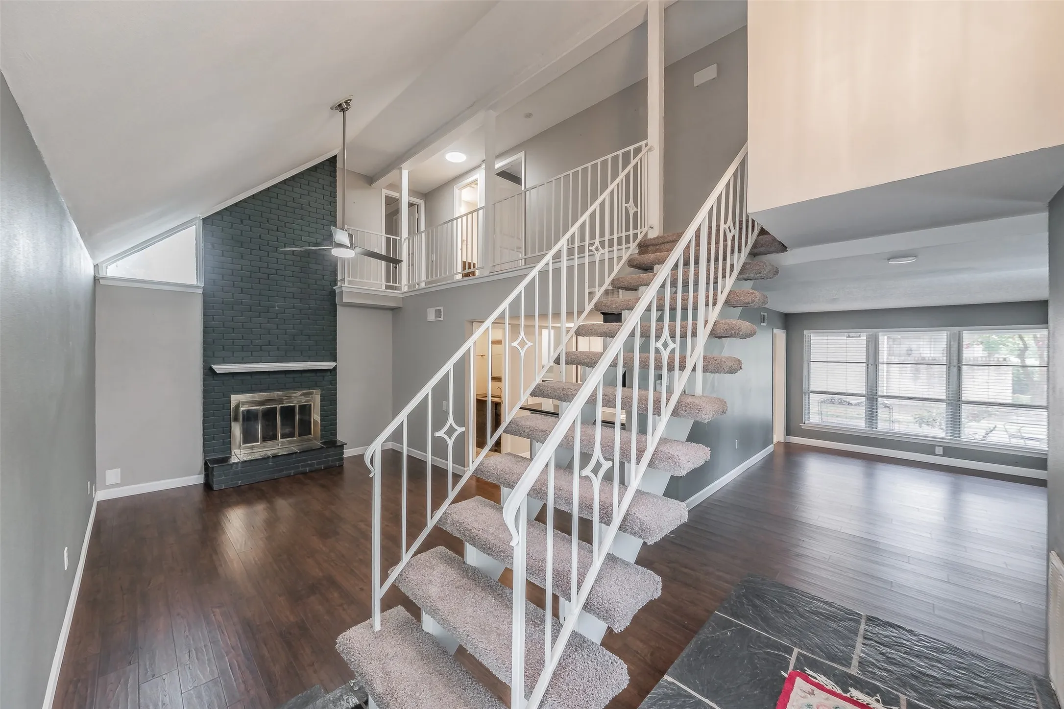 Single Family Residence For Rent in Dallas County , 2821 Cheyenne Street, Irving, Texas 75062, 3 Bedroom, 3 Bathroom, Garage spaces, 1,894 Sqft, built in 1964, mls#21351743, Real Estate Agent in Irving, Homes For Rent in Dallas county, Homes For Rent in Irving, Realtor in Irving Texas, Real Estate Brokerage Independent Realty Texas, Luminita Cordes Realtor