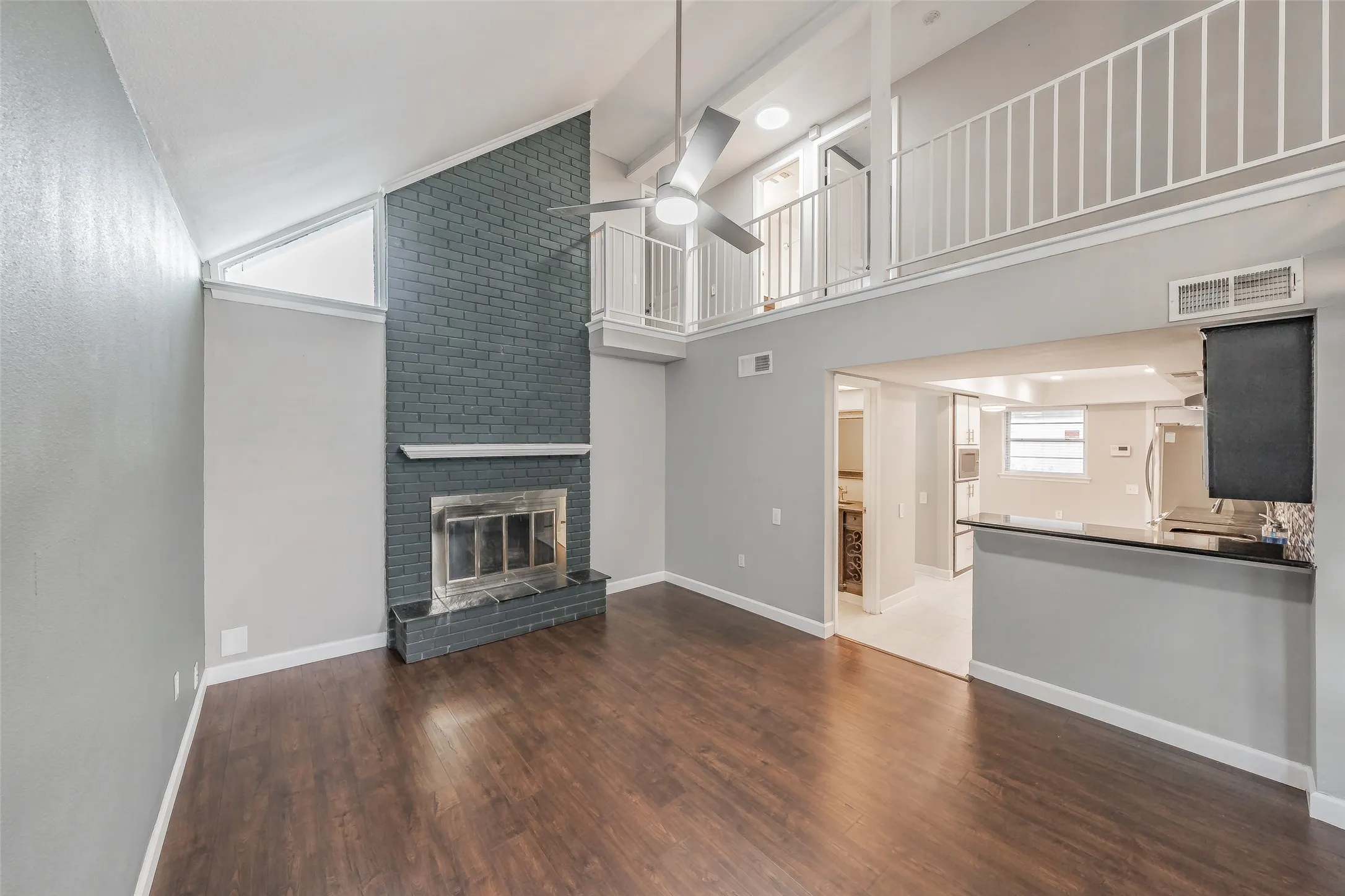 Single Family Residence For Rent in Dallas County , 2821 Cheyenne Street, Irving, Texas 75062, 3 Bedroom, 3 Bathroom, Garage spaces, 1,894 Sqft, built in 1964, mls#21351743, Real Estate Agent in Irving, Homes For Rent in Dallas county, Homes For Rent in Irving, Realtor in Irving Texas, Real Estate Brokerage Independent Realty Texas, Luminita Cordes Realtor