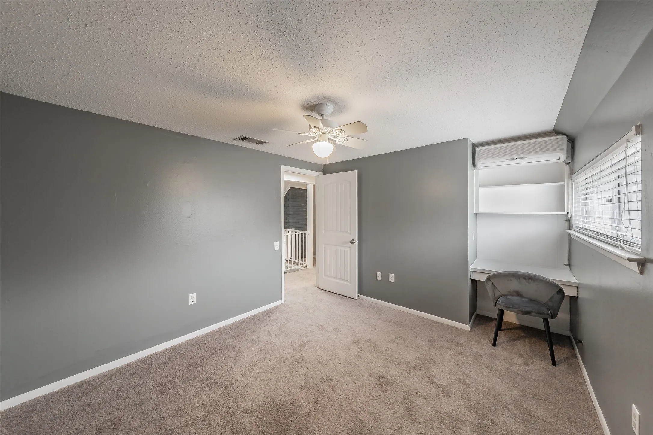 Single Family Residence For Rent in Dallas County , 2821 Cheyenne Street, Irving, Texas 75062, 3 Bedroom, 3 Bathroom, Garage spaces, 1,894 Sqft, built in 1964, mls#21351743, Real Estate Agent in Irving, Homes For Rent in Dallas county, Homes For Rent in Irving, Realtor in Irving Texas, Real Estate Brokerage Independent Realty Texas, Luminita Cordes Realtor