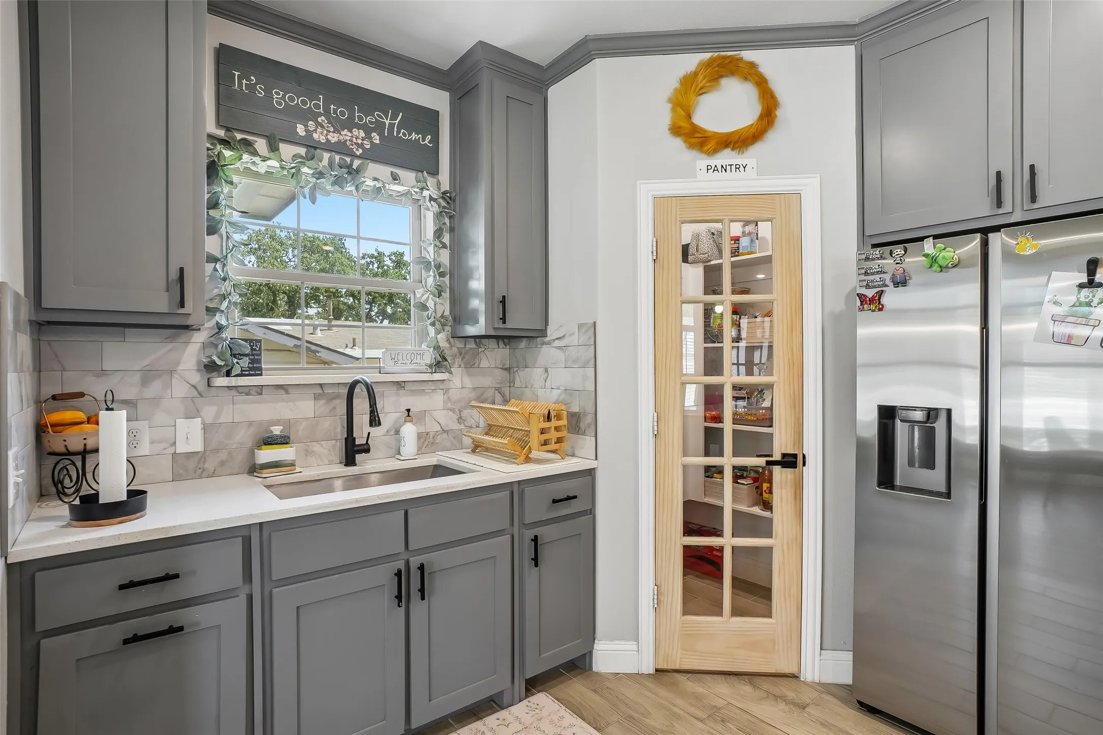 Single Family Residence For Sale in Tarrant County , 3600 Martin Street, Fort Worth, Texas 76119, 4 Bedroom, 3 Bathroom, 2 Garage spaces, 2,095 Sqft, built in 2022, mls#21363074, Real Estate Agent in Fort Worth, Homes For Sale in Tarrant county, Homes For Sale in Fort Worth, Realtor in Fort Worth Texas, Real Estate Brokerage Independent Realty Texas, Luminita Cordes Realtor